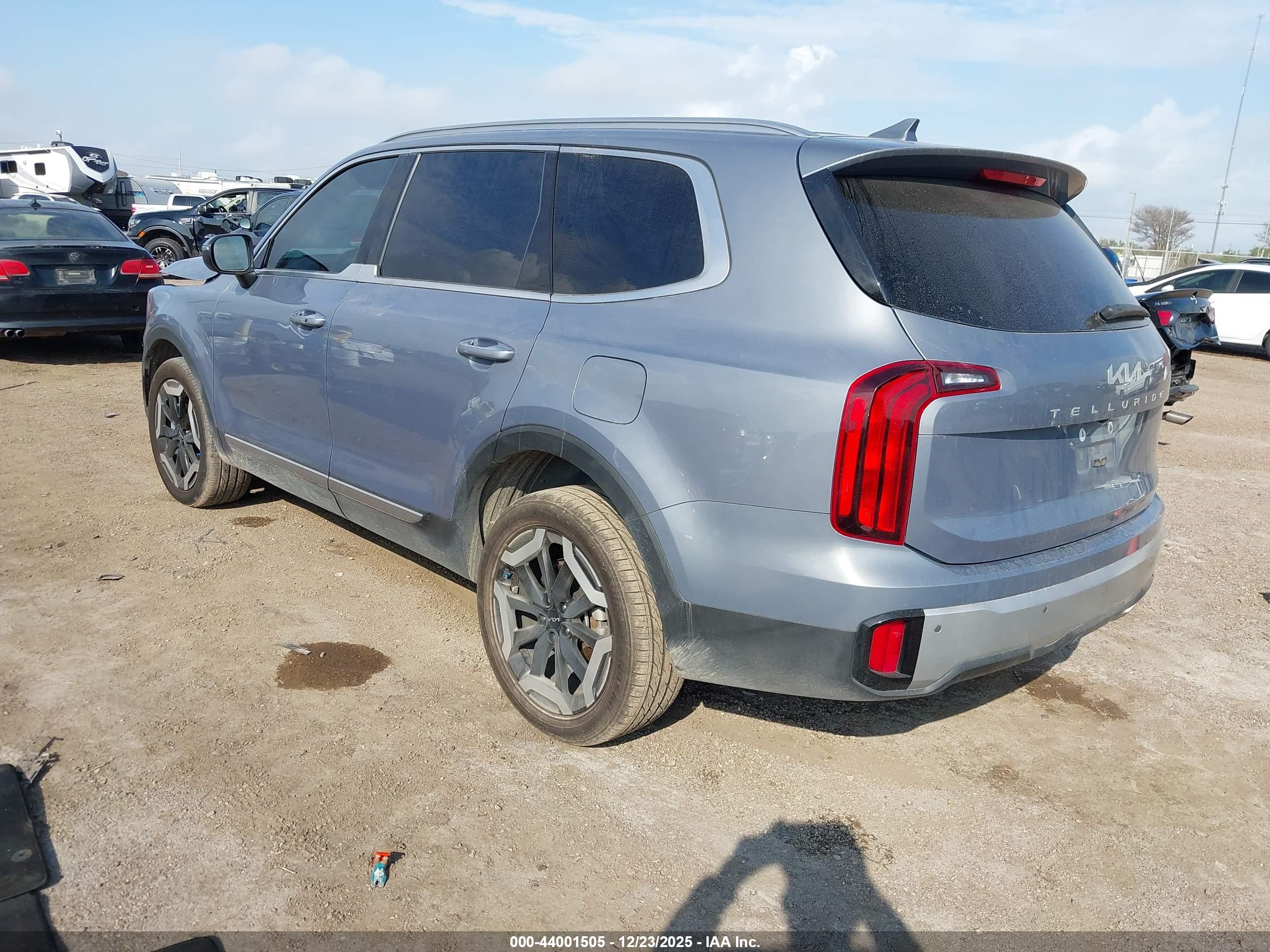 KIA TELLURIDE image 3