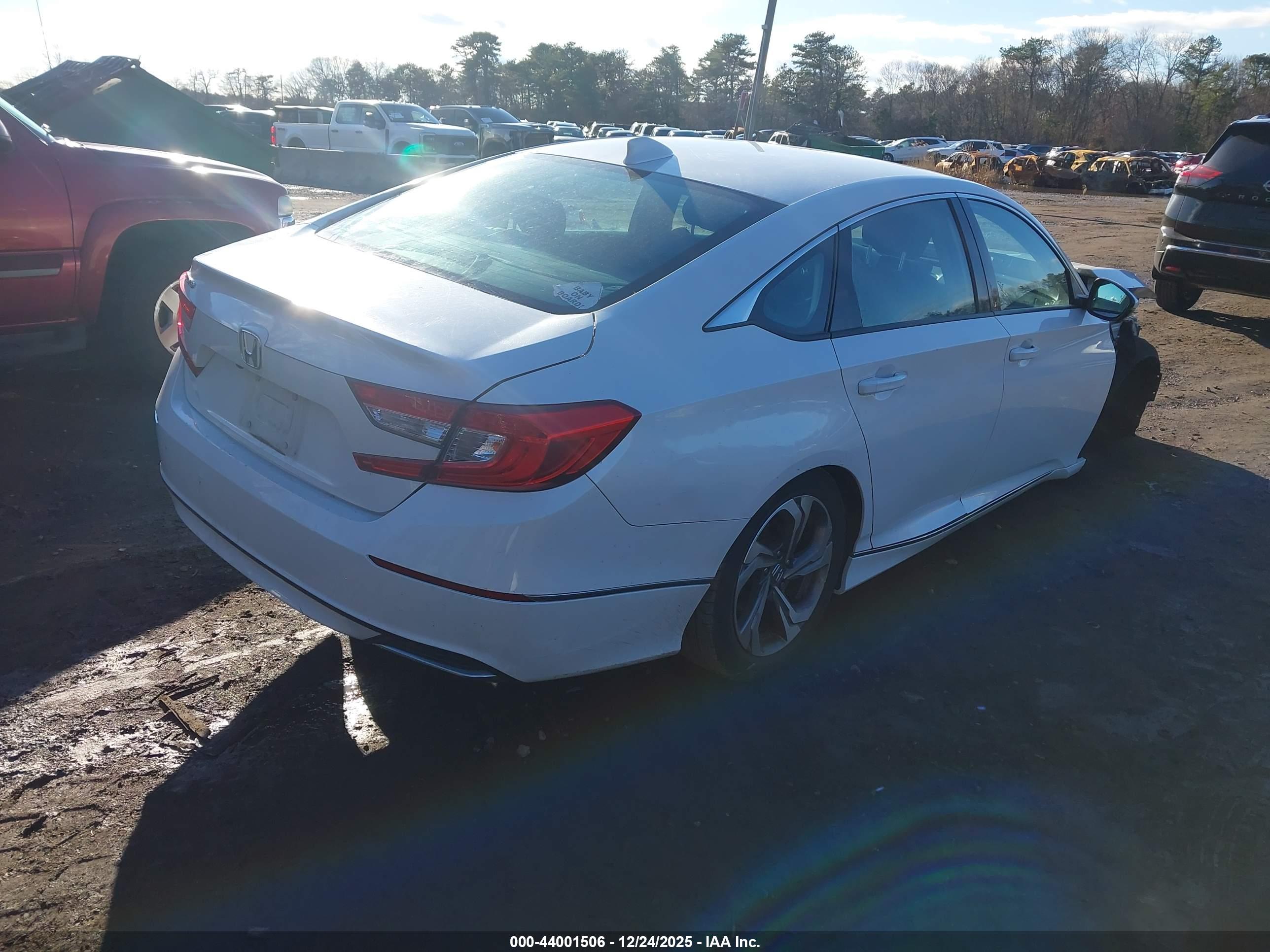 HONDA ACCORD image 4