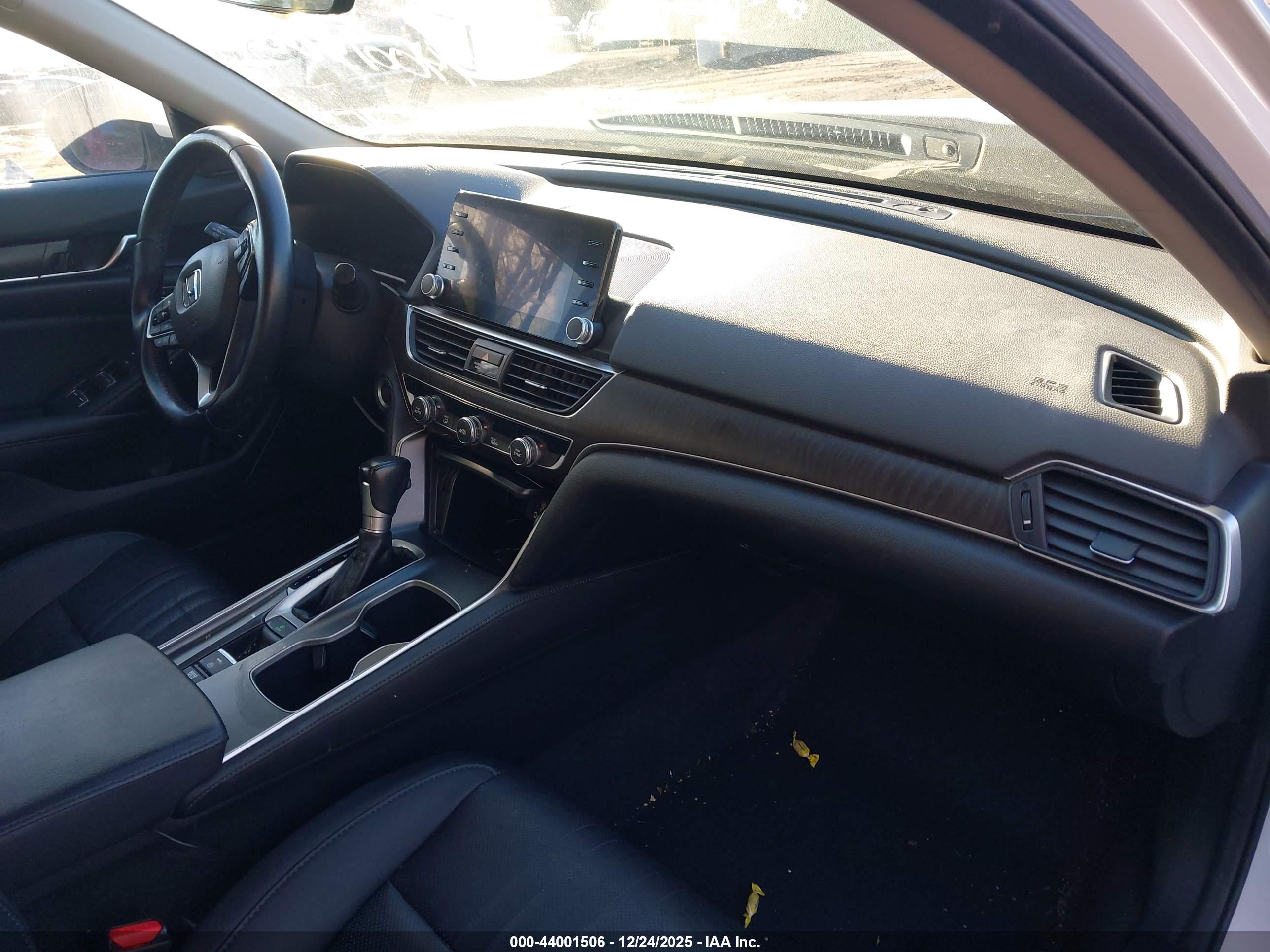 HONDA ACCORD image 5