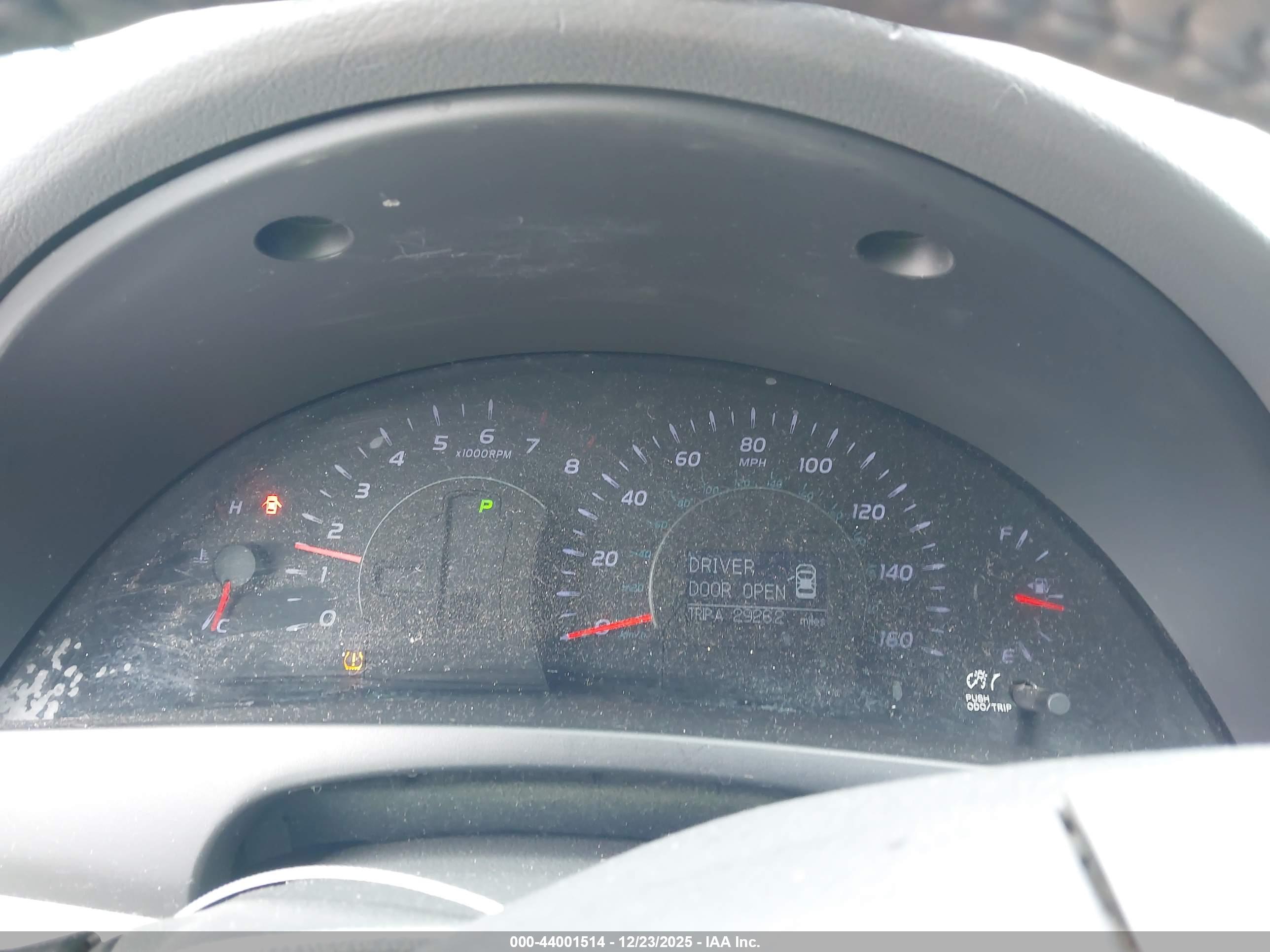 TOYOTA CAMRY image 7
