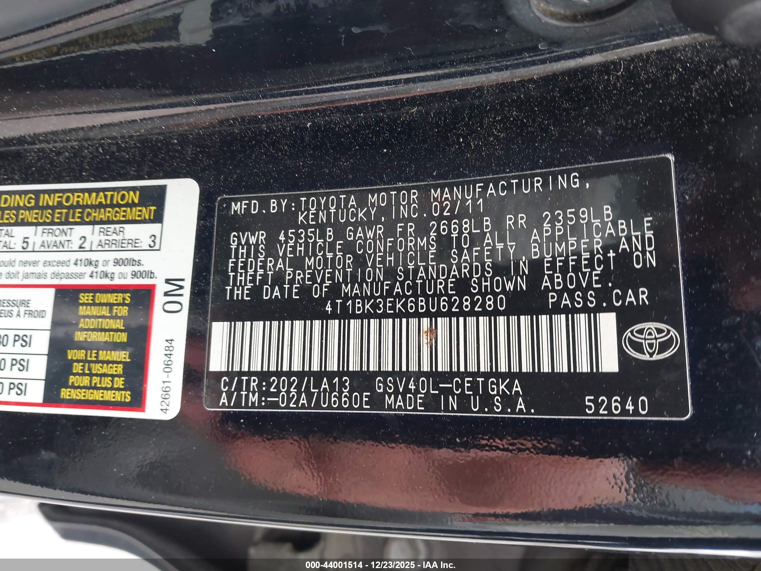 TOYOTA CAMRY image 9