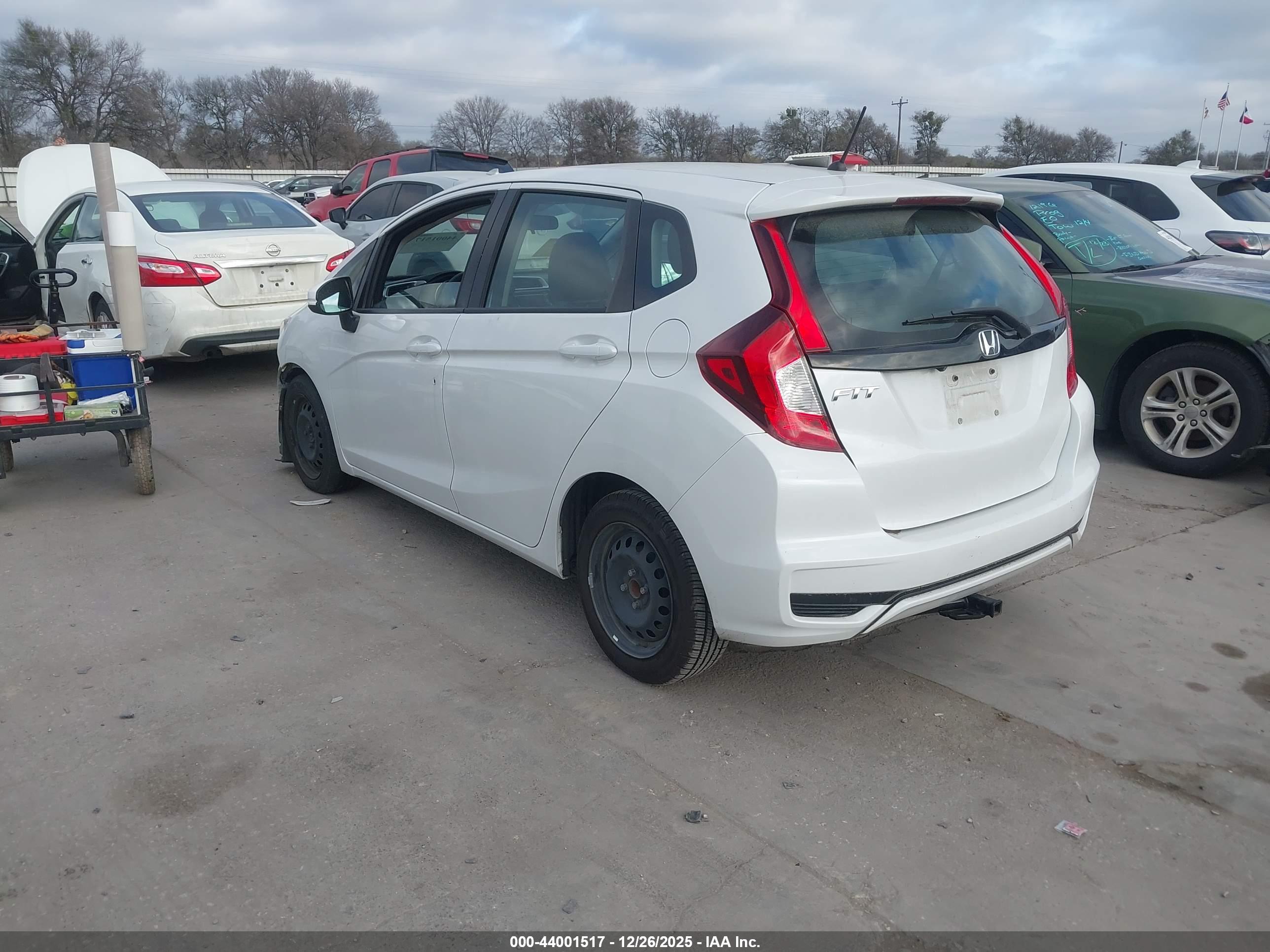 HONDA FIT image 3