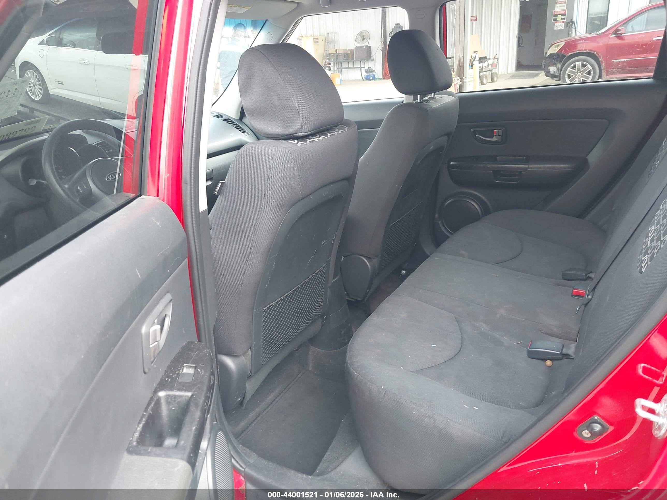 KIA SOUL image 8