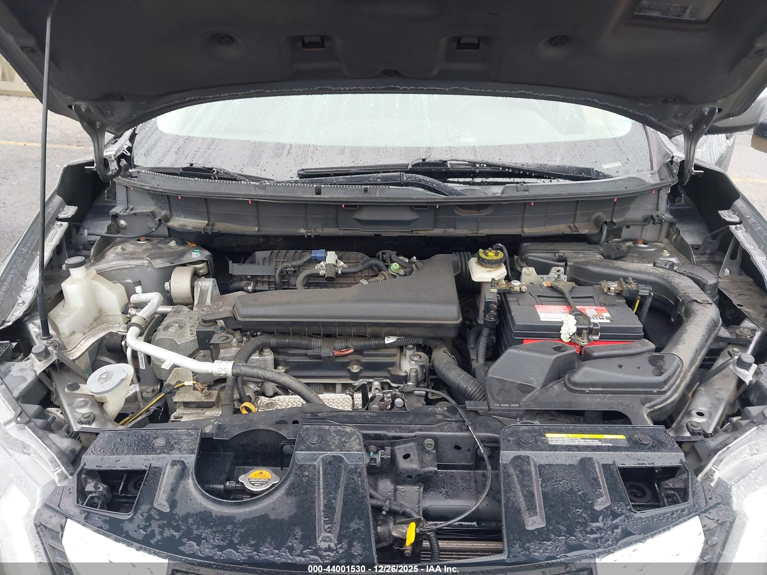 NISSAN ROGUE image 10