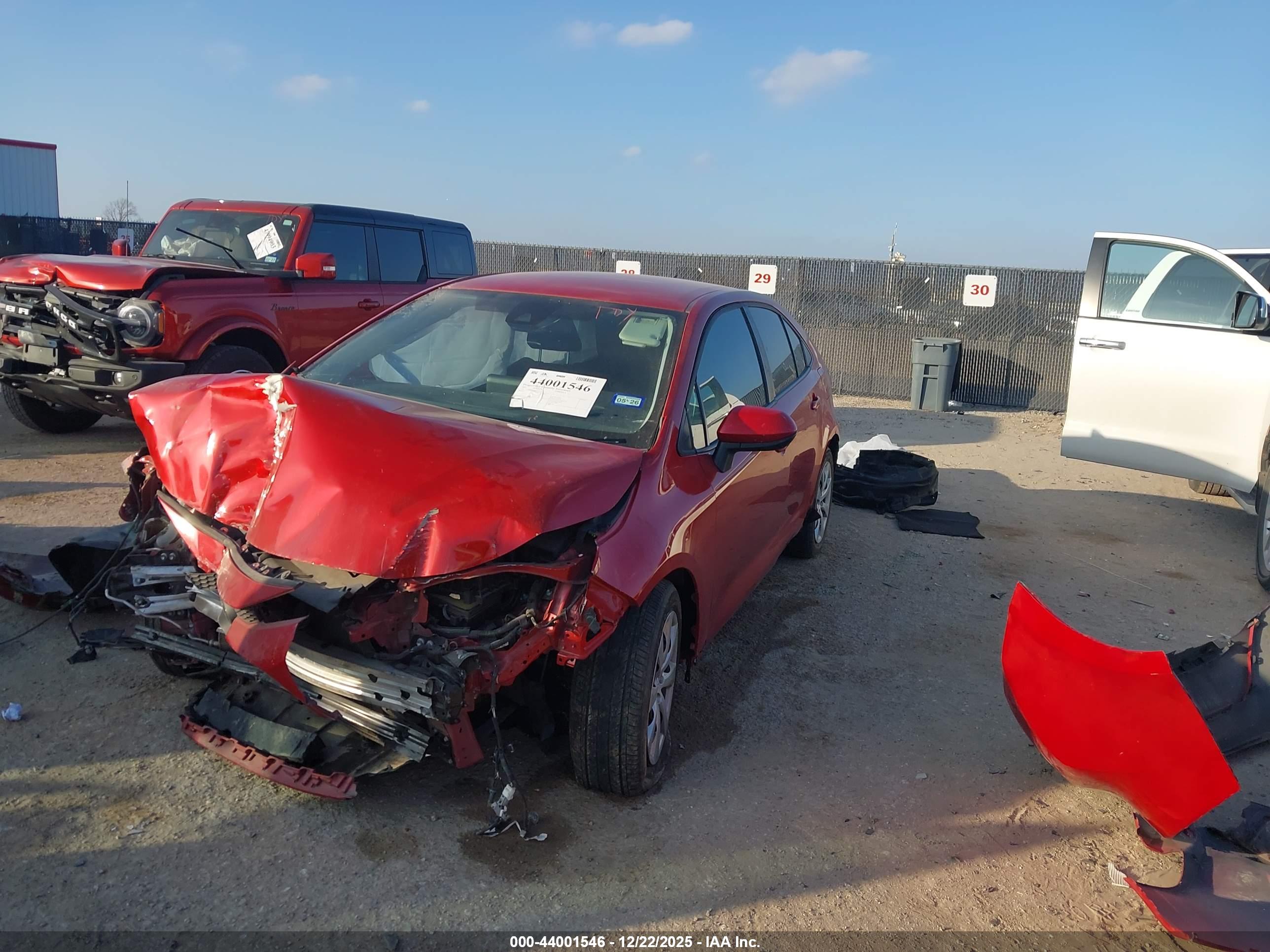 TOYOTA COROLLA image 2