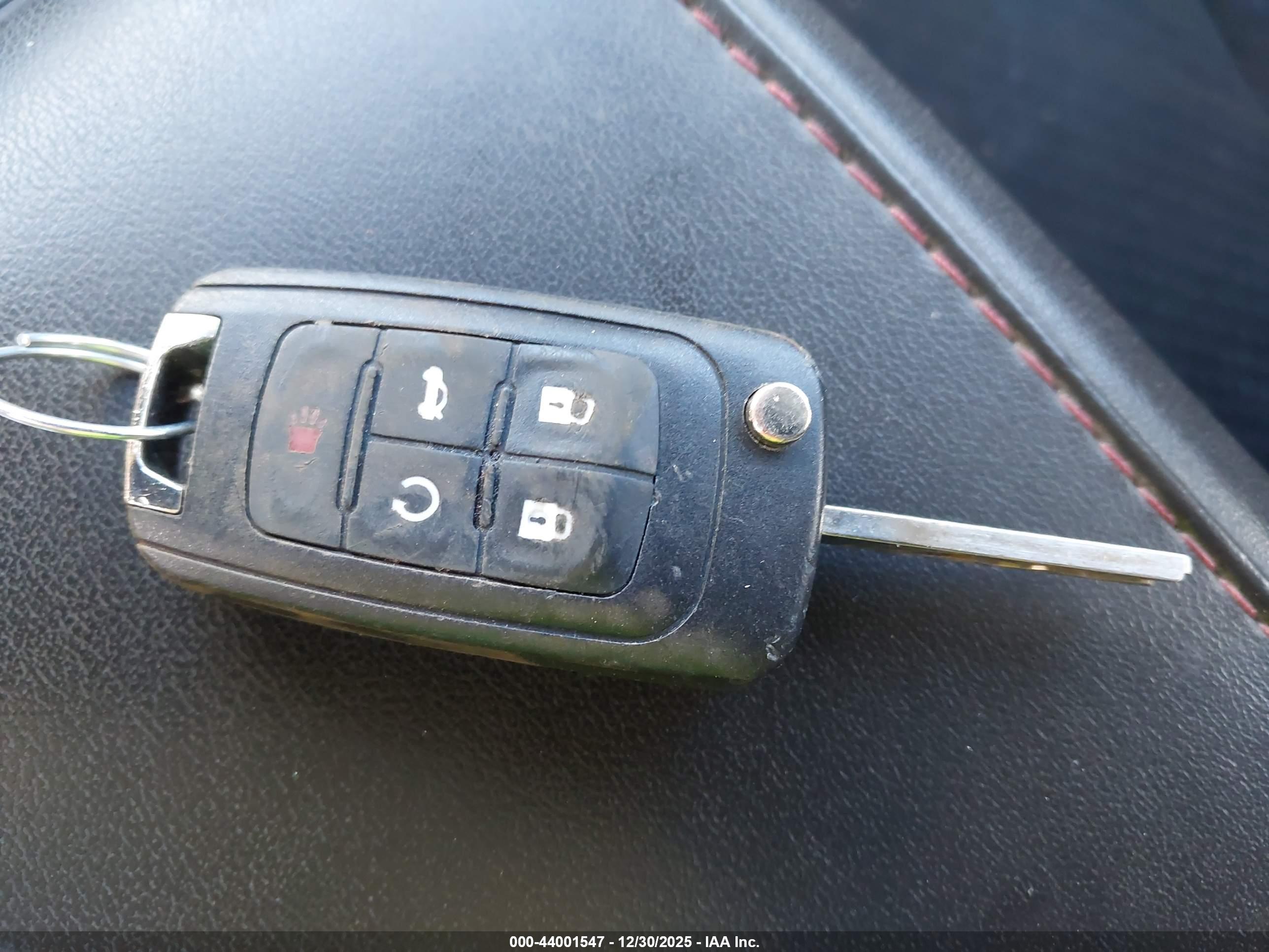 CHEVROLET EQUINOX image 11
