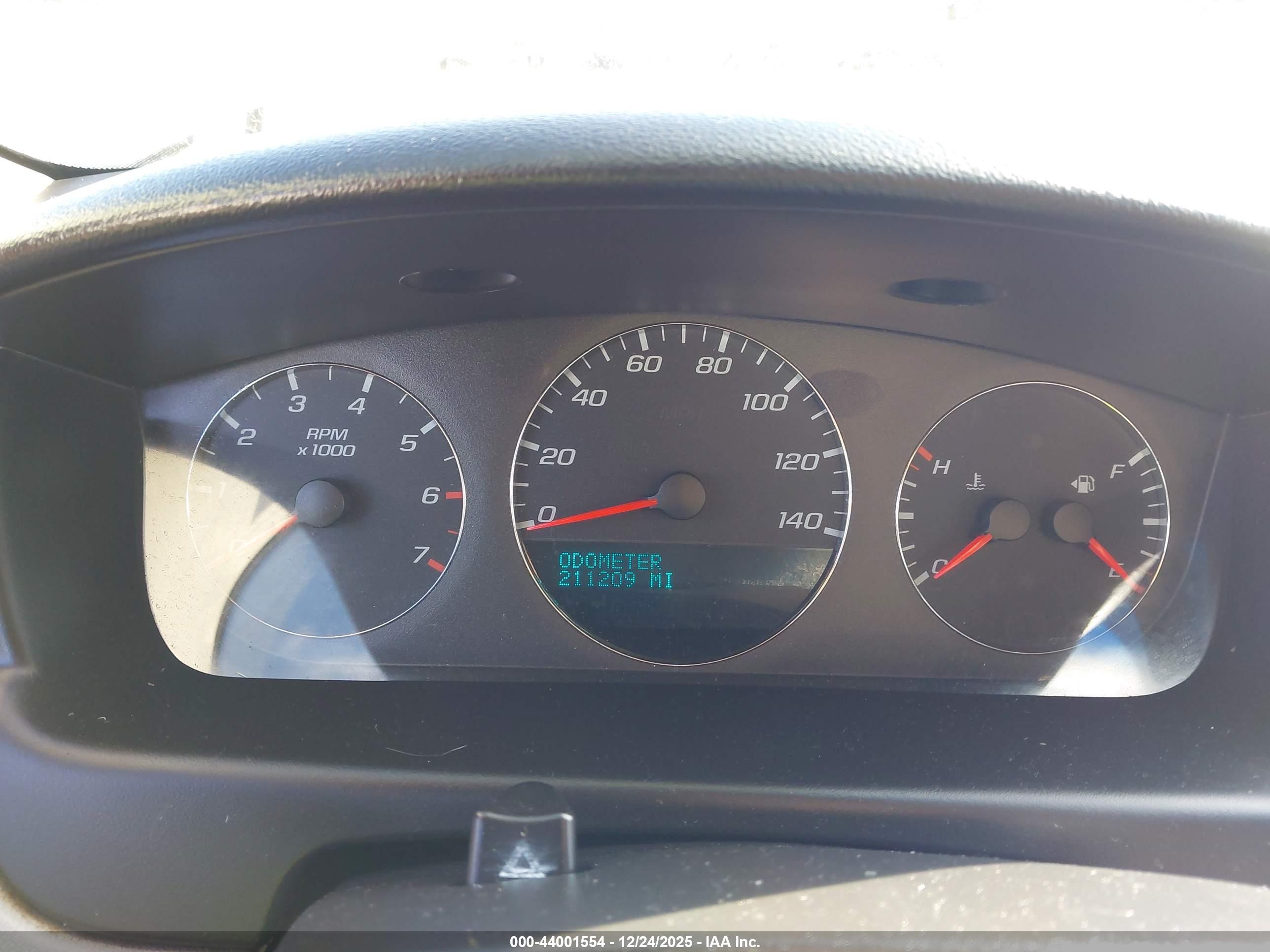 CHEVROLET IMPALA image 7