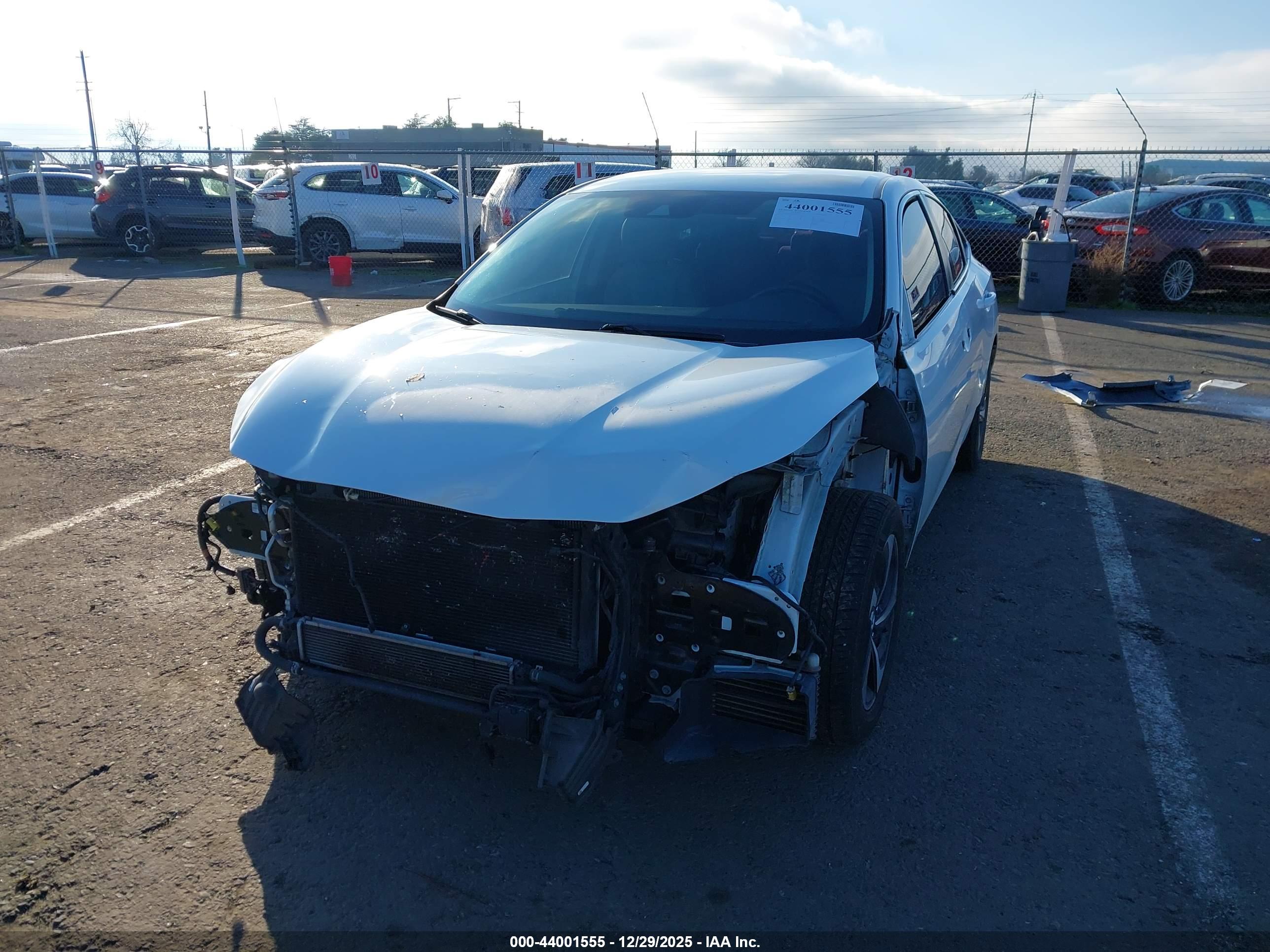 HONDA INSIGHT image 2