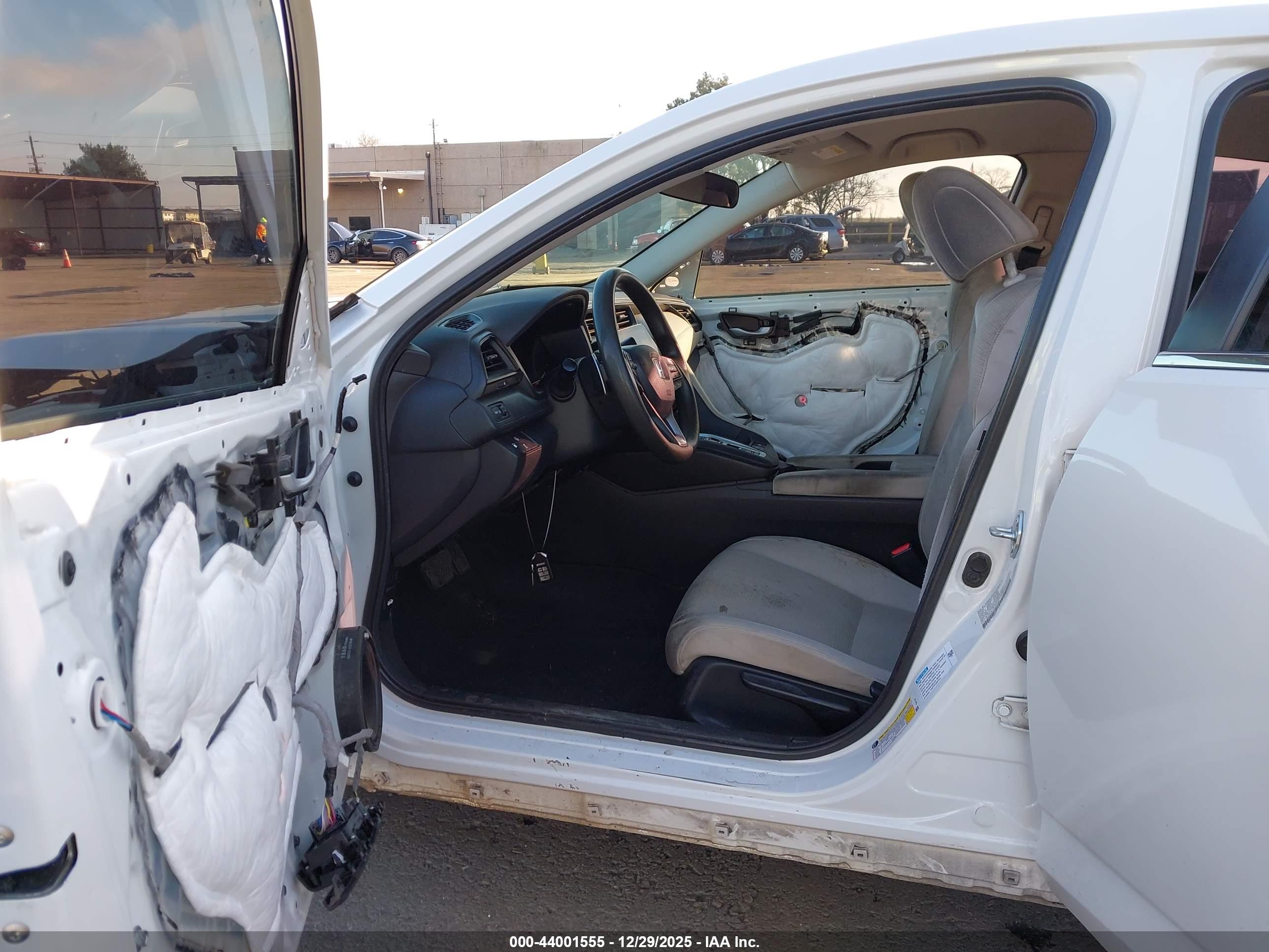 HONDA INSIGHT image 5