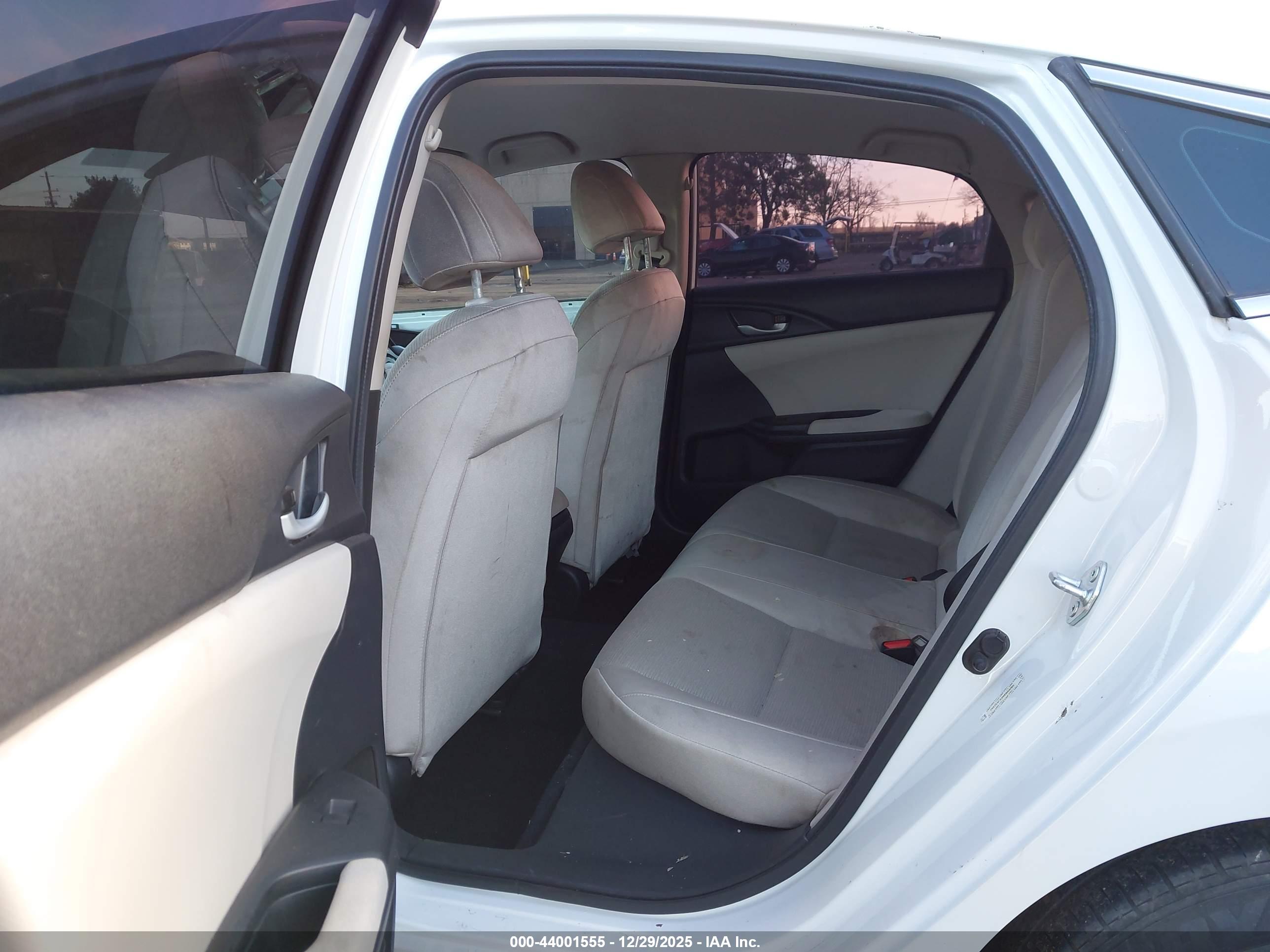 HONDA INSIGHT image 8