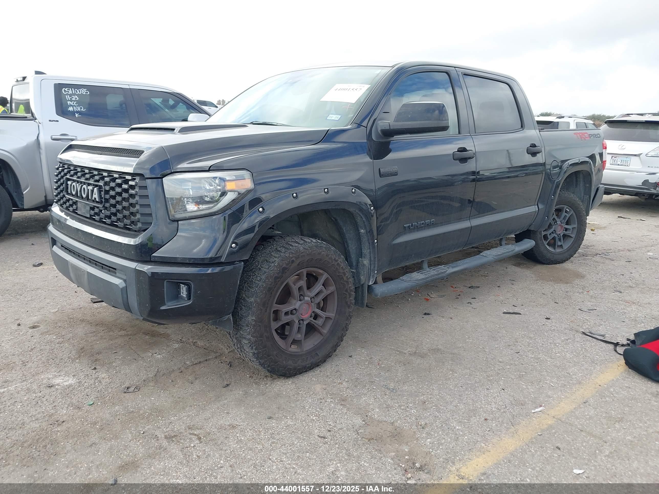 TOYOTA TUNDRA image 2