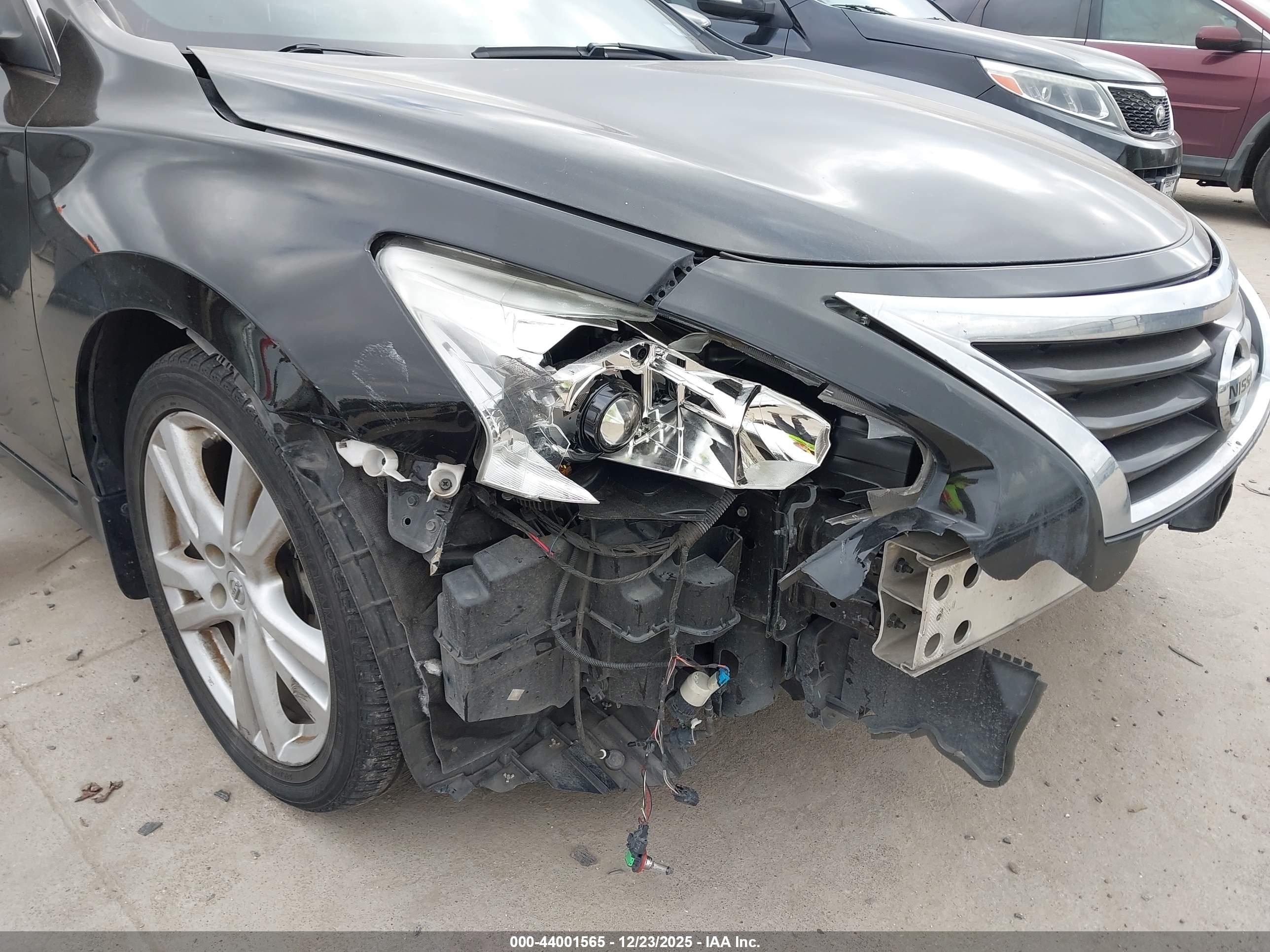 NISSAN ALTIMA image 6