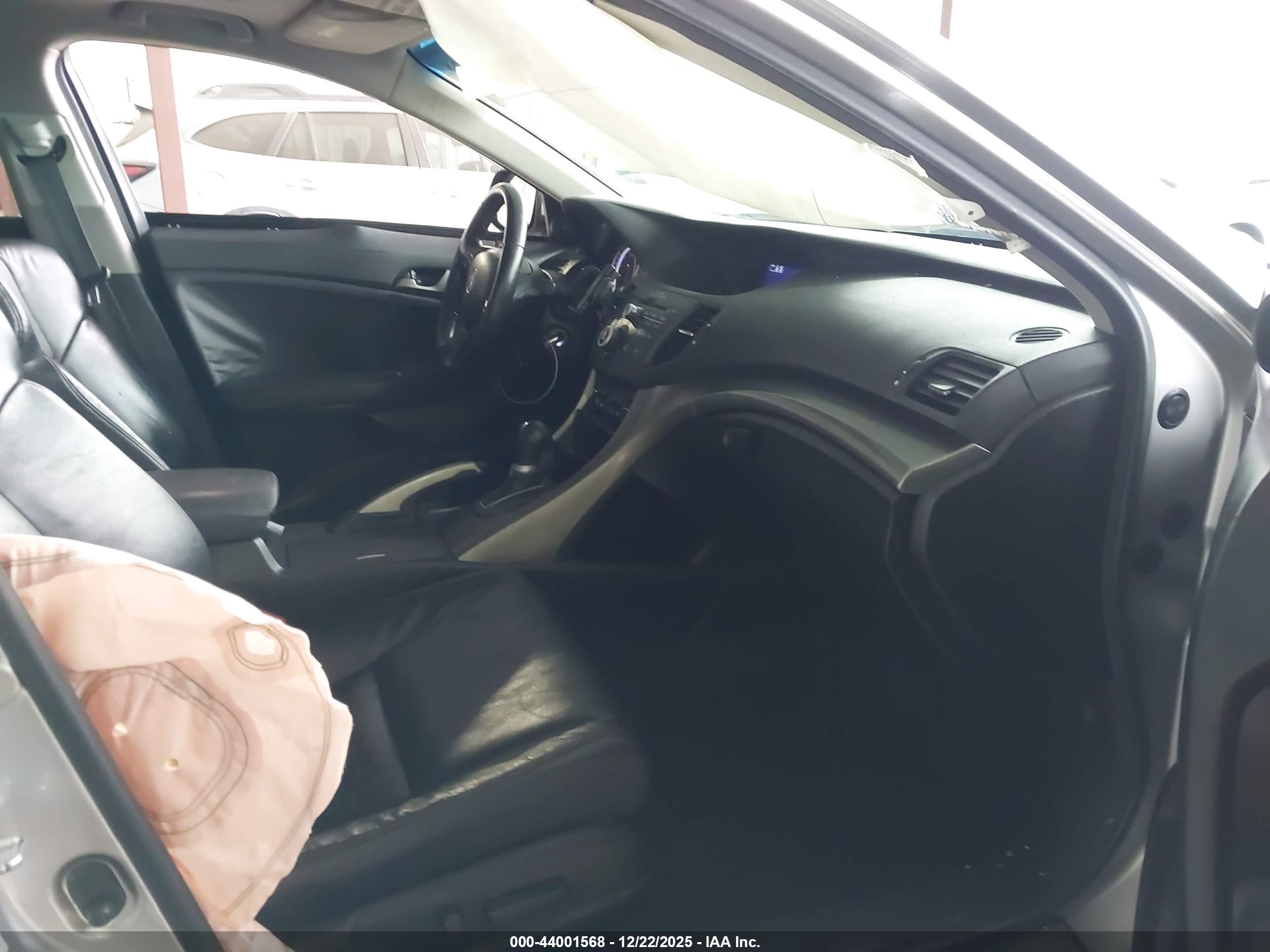 ACURA TSX image 5