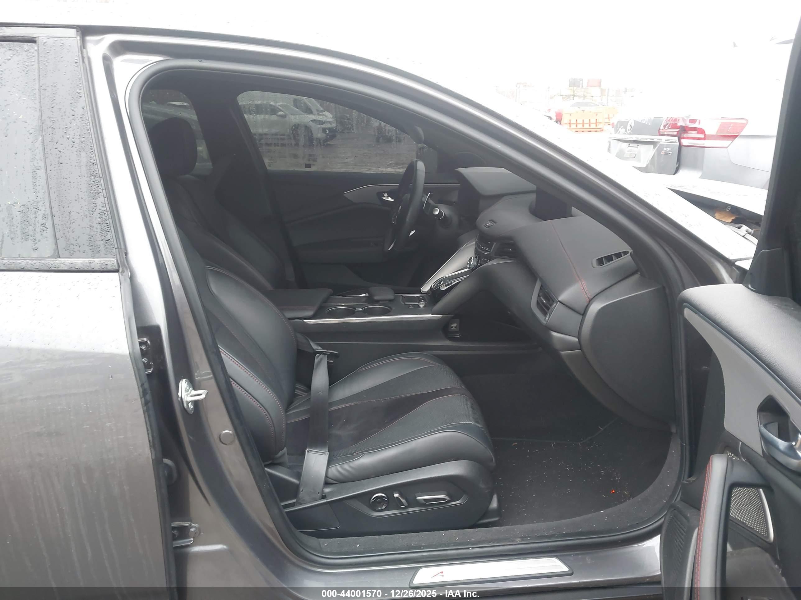 ACURA TLX image 5