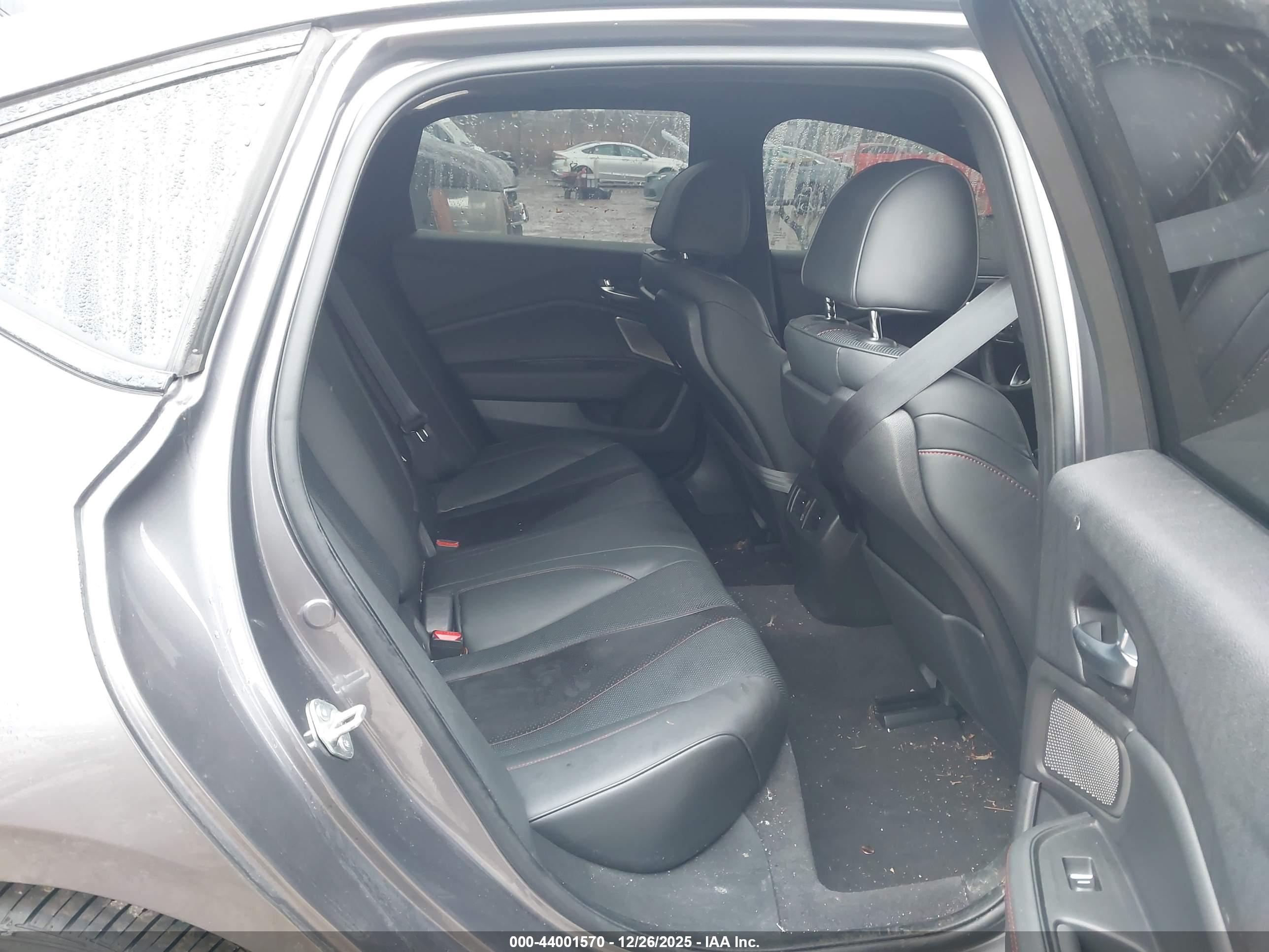 ACURA TLX image 8