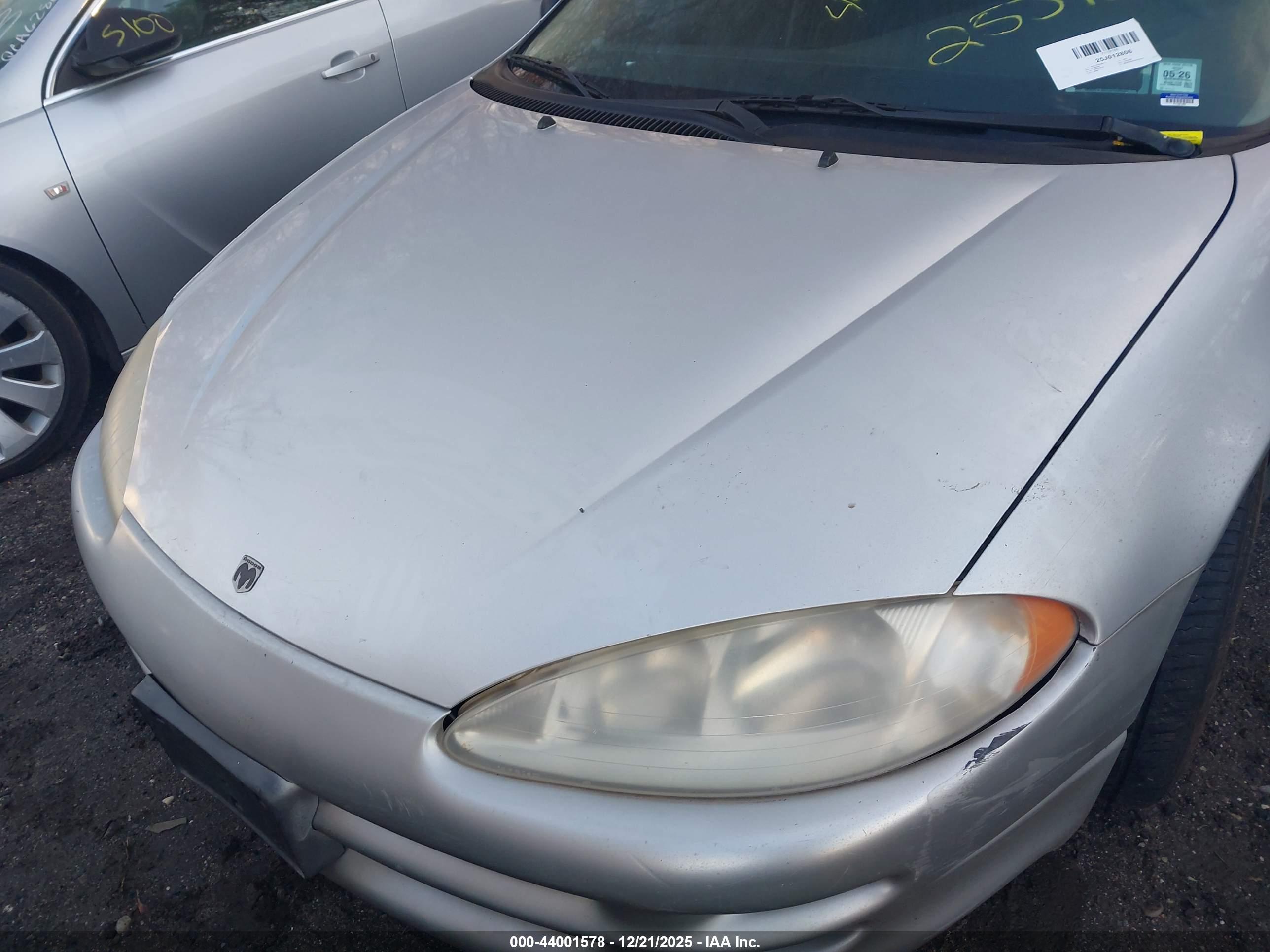 DODGE INTREPID image 10