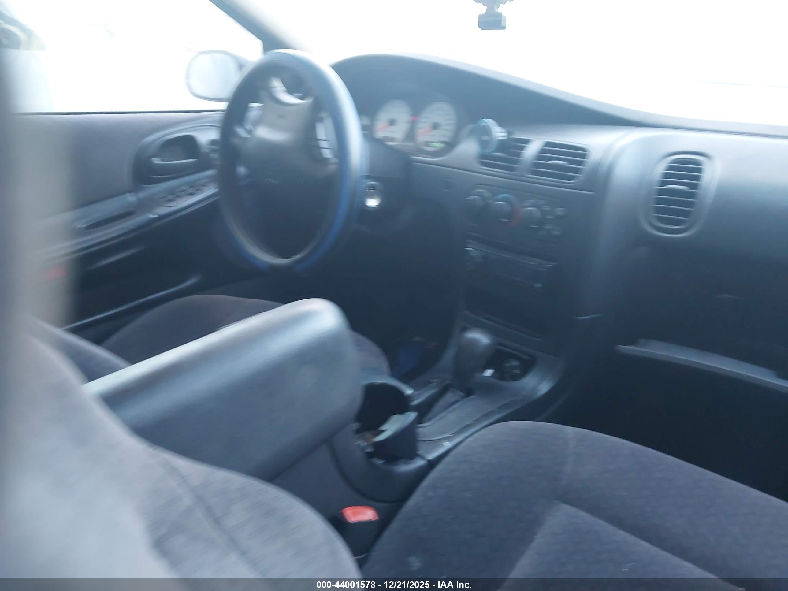 DODGE INTREPID image 5