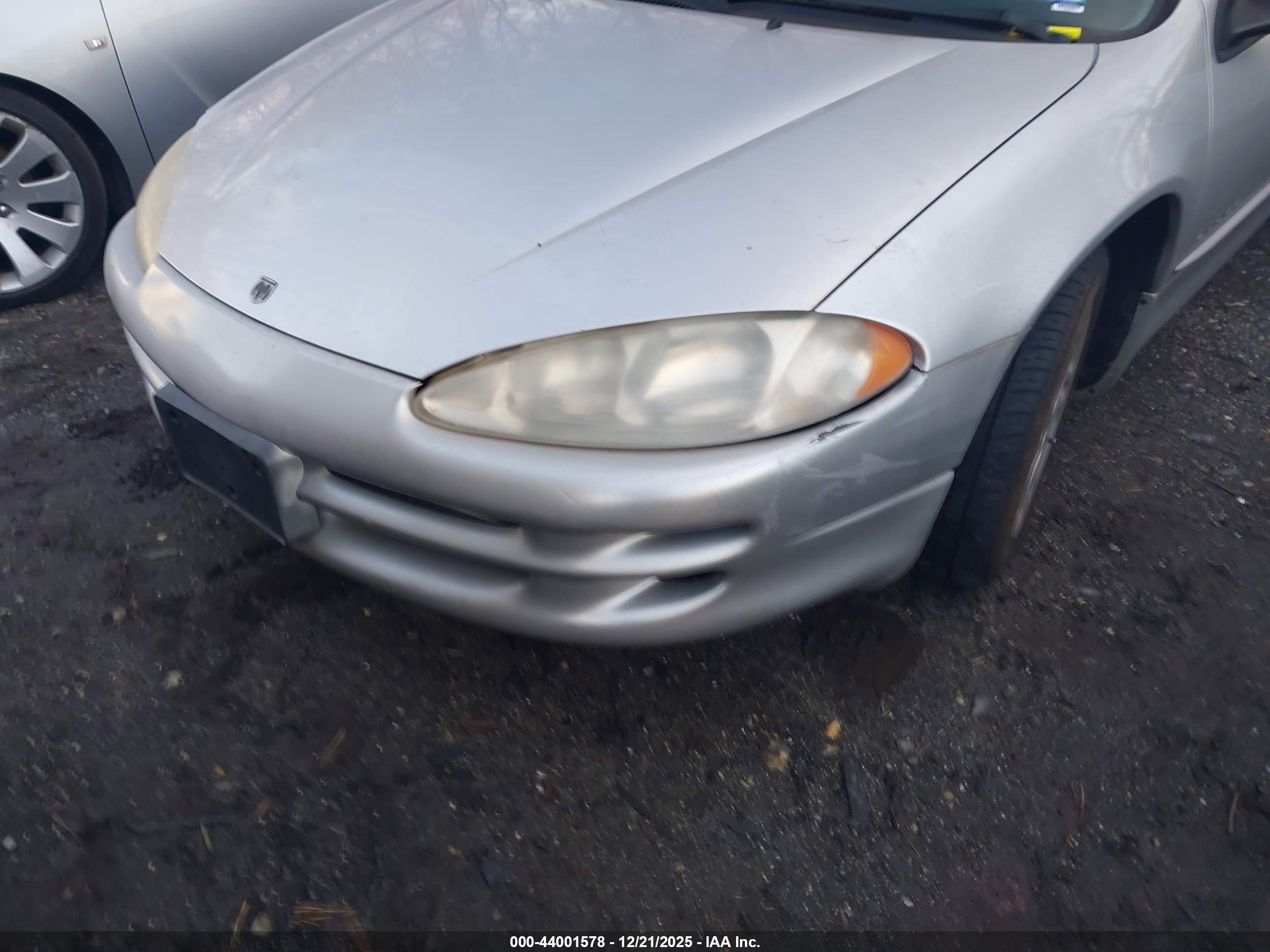 DODGE INTREPID image 6
