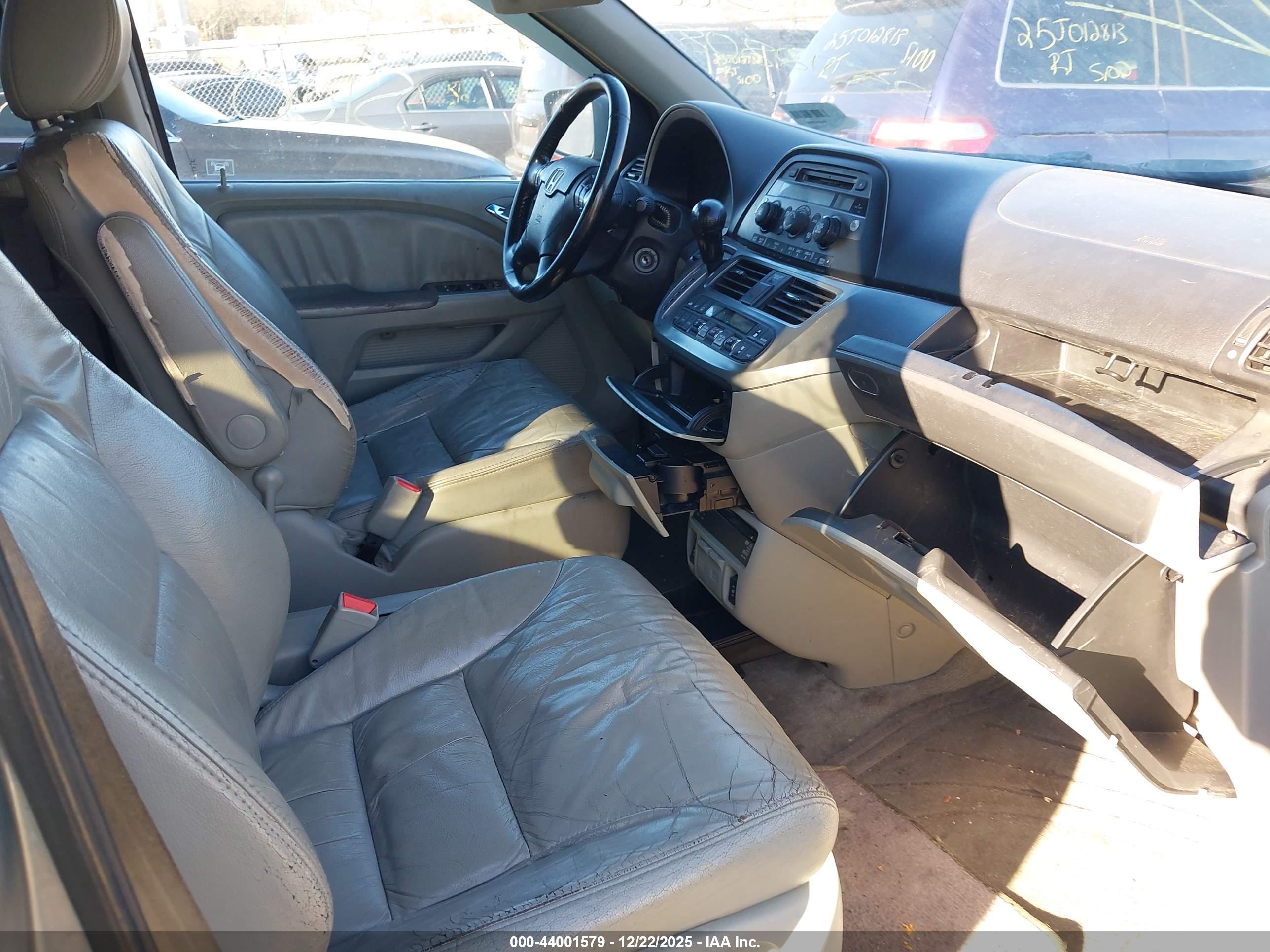 HONDA ODYSSEY image 5