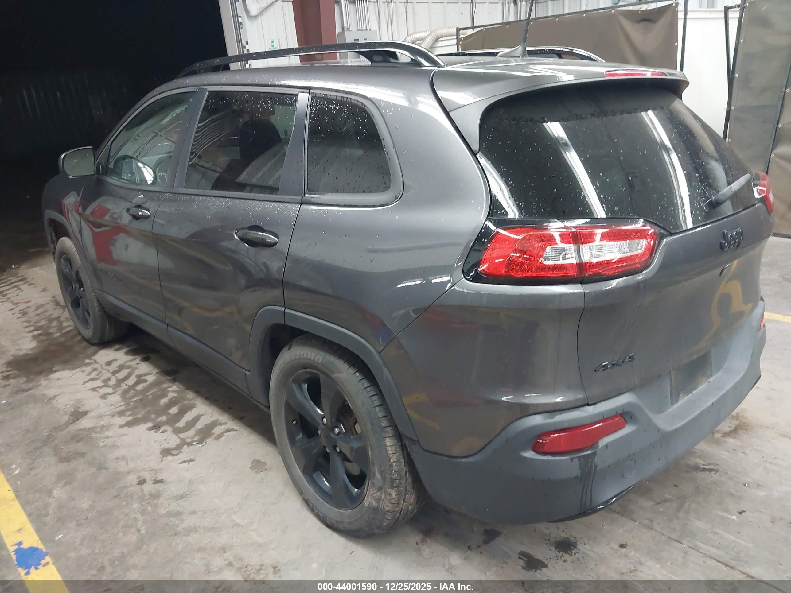 JEEP CHEROKEE image 3