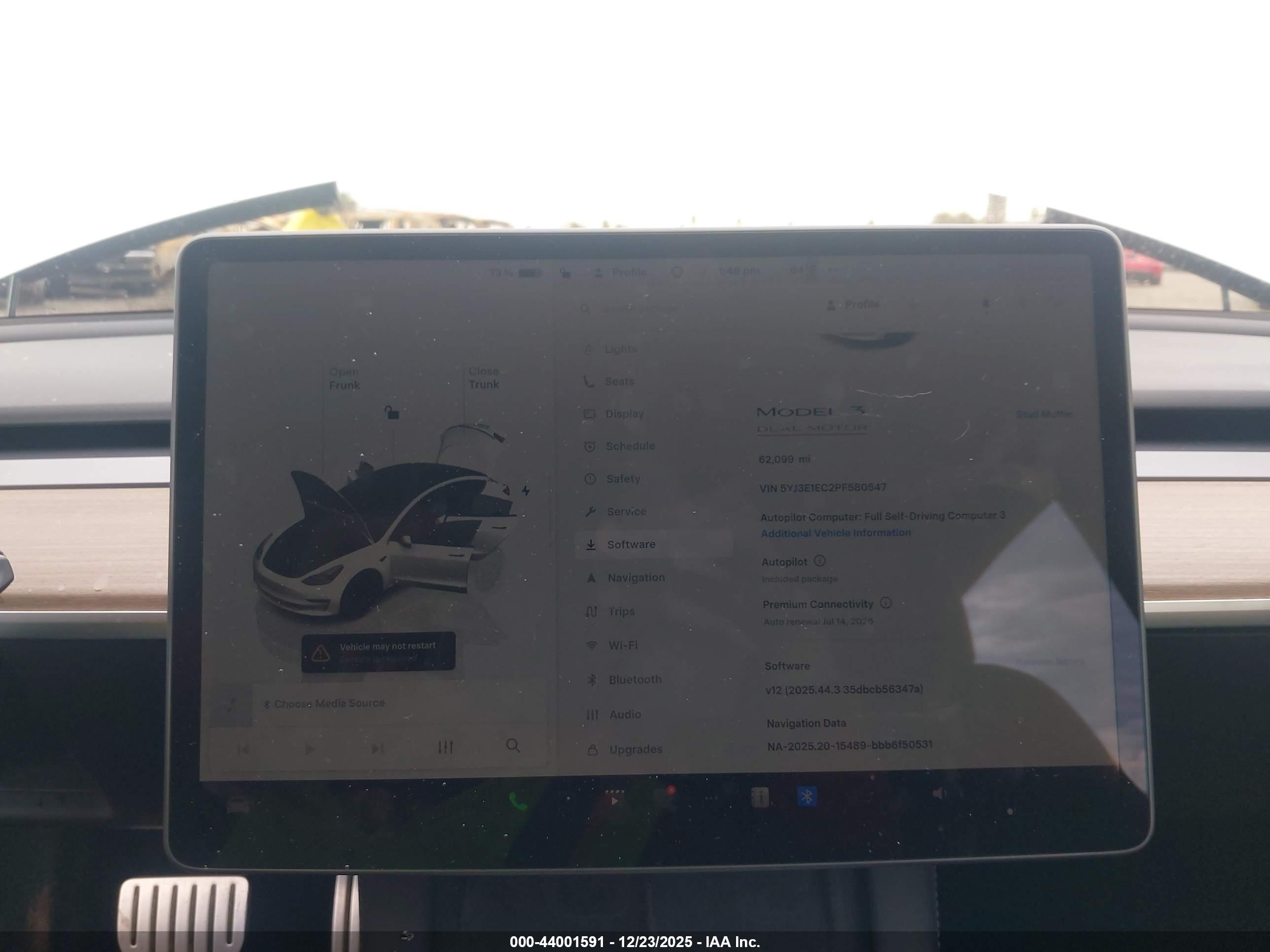TESLA MODEL image 7