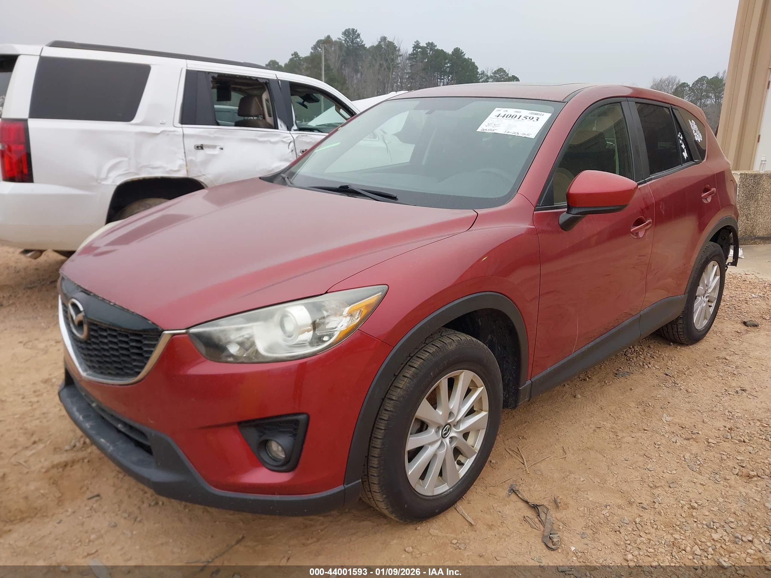 MAZDA CX-5 image 2