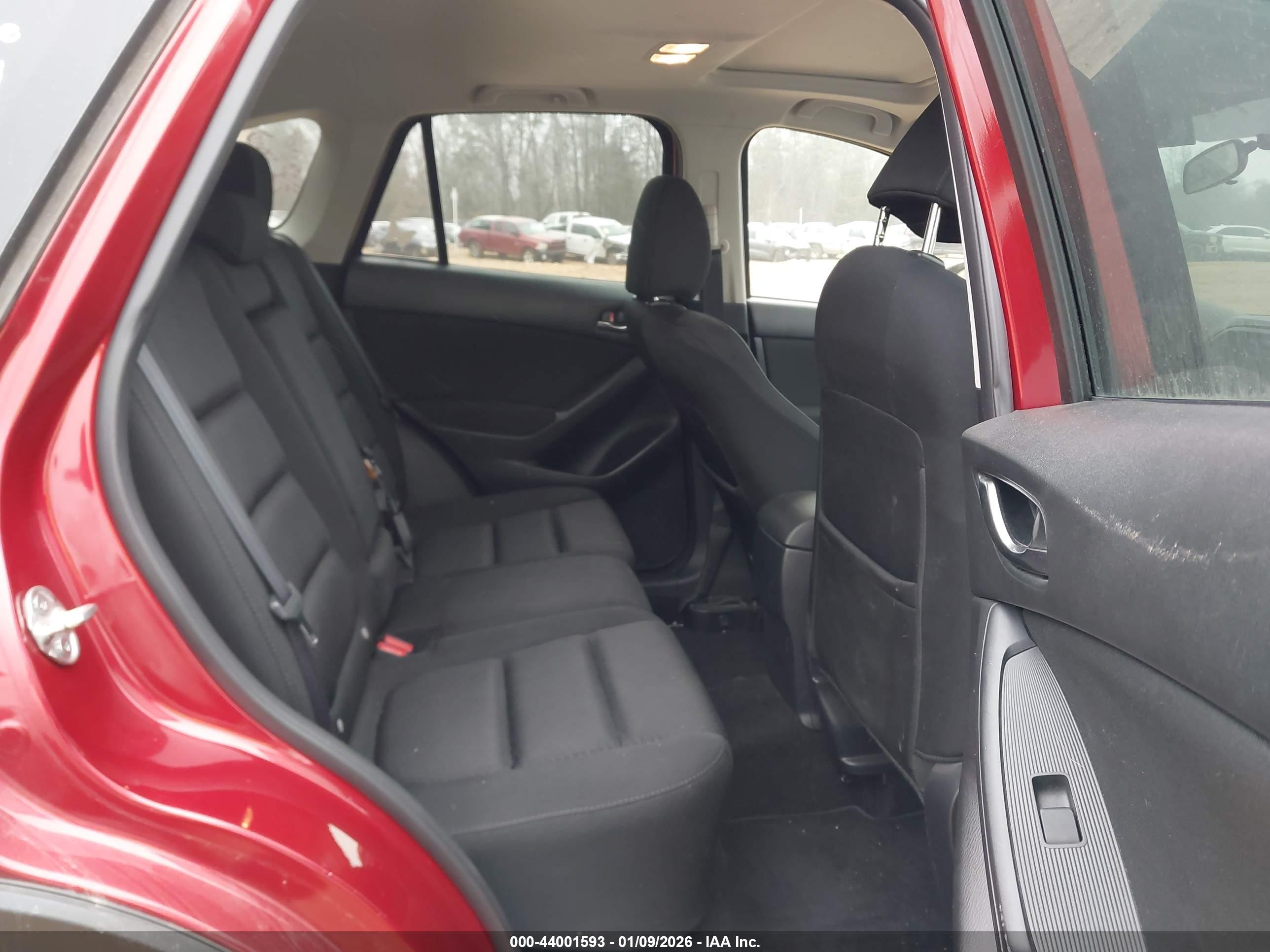 MAZDA CX-5 image 8