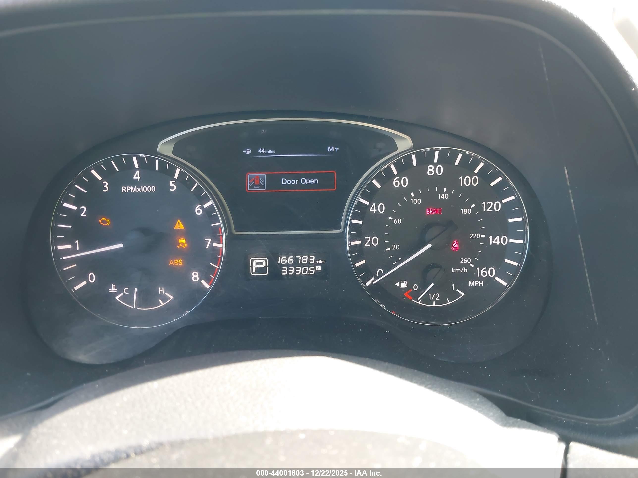 NISSAN PATHFINDER image 7