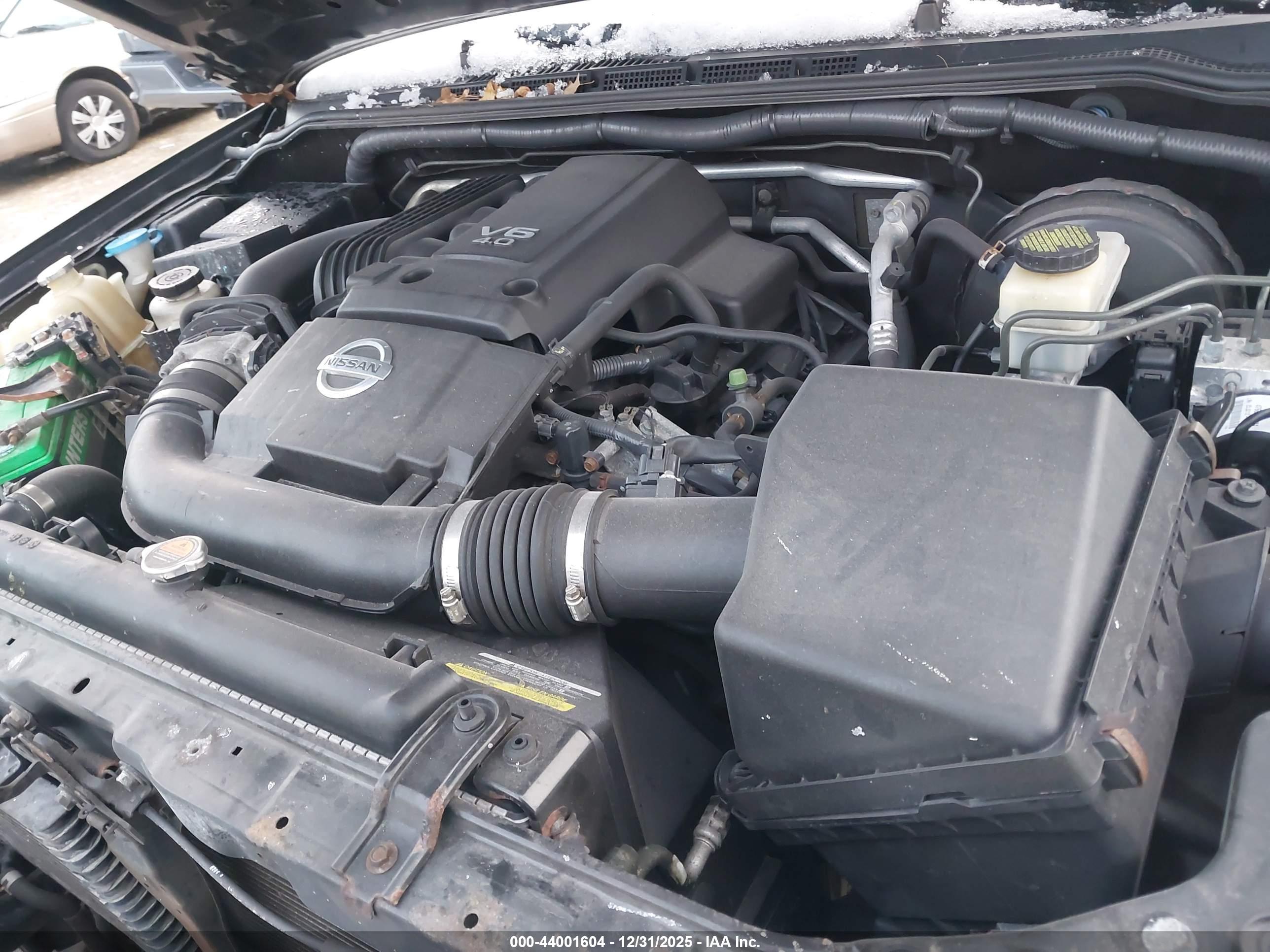 NISSAN FRONTIER image 10