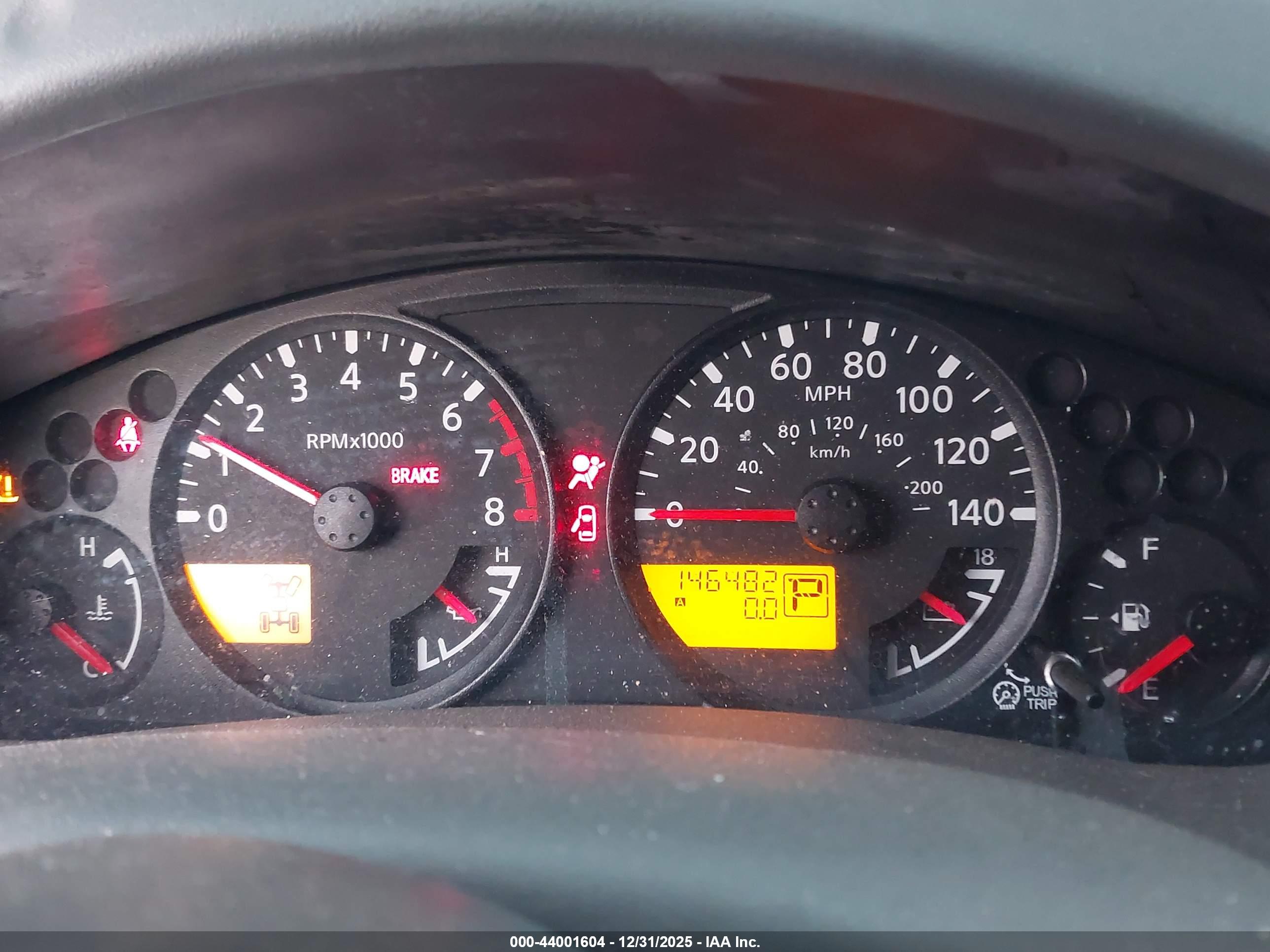 NISSAN FRONTIER image 7