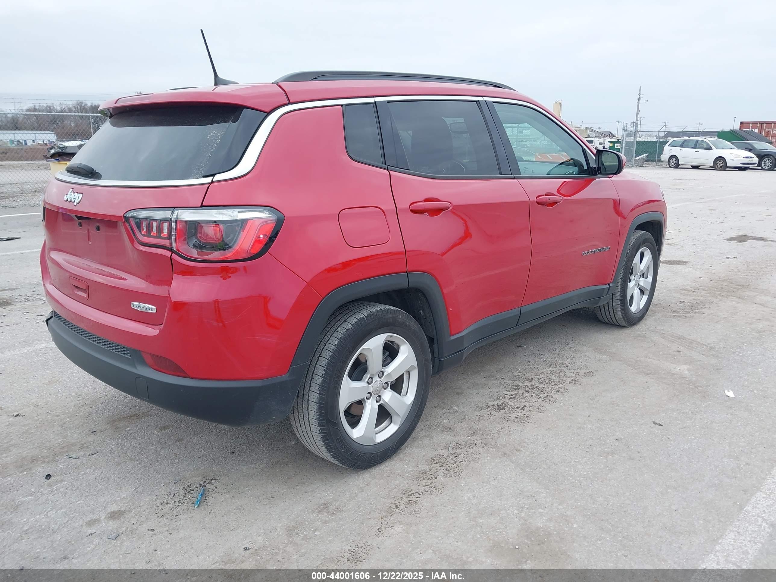 JEEP COMPASS image 4