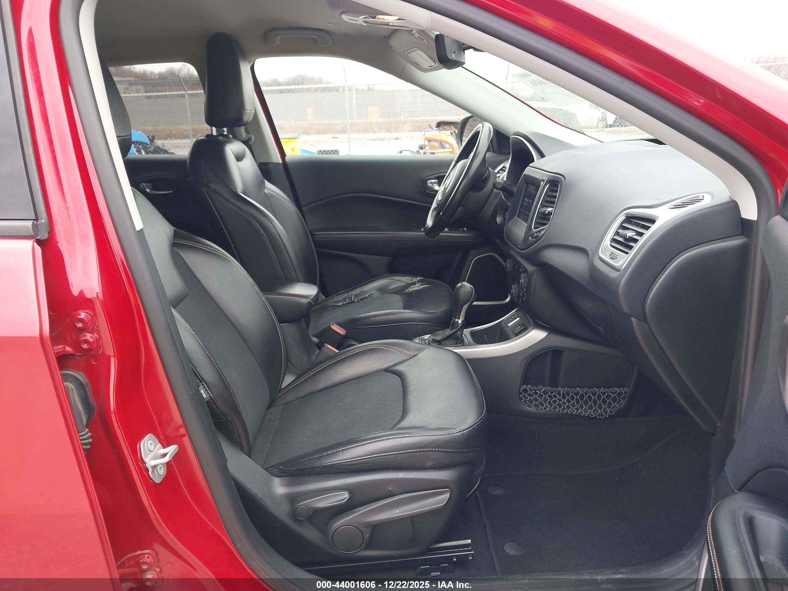 JEEP COMPASS image 5