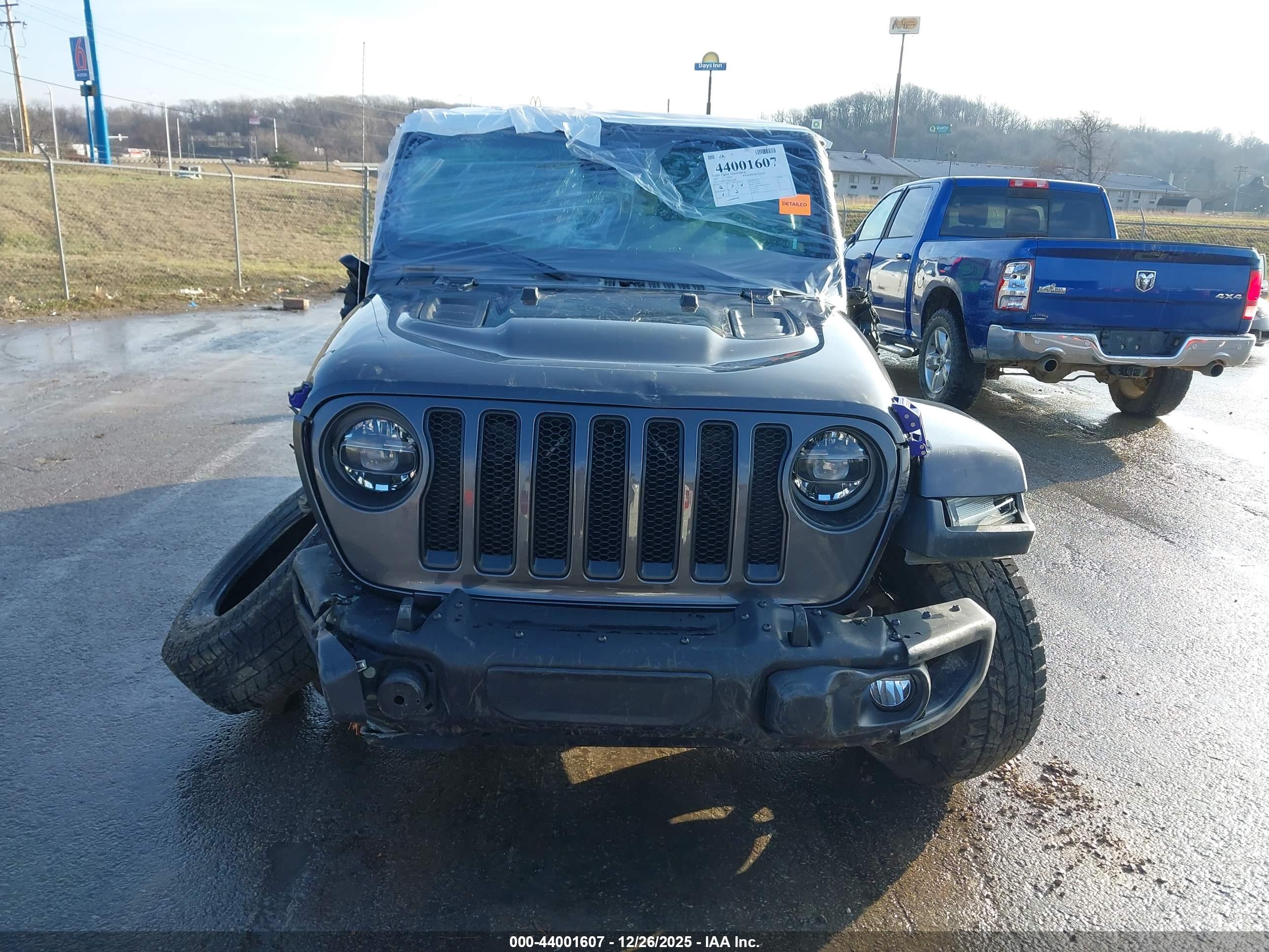 JEEP WRANGLER image 6