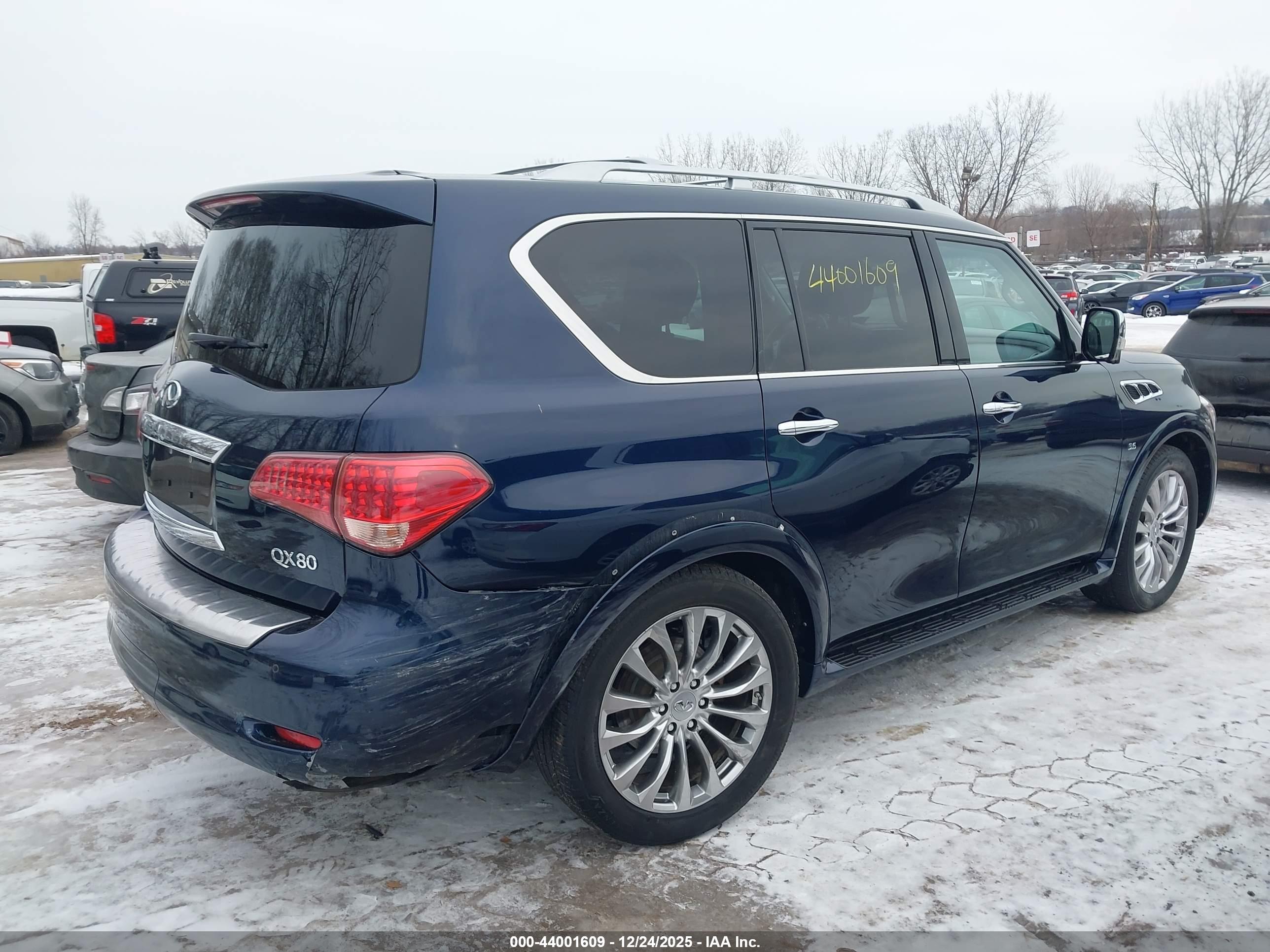 INFINITI QX80 image 4
