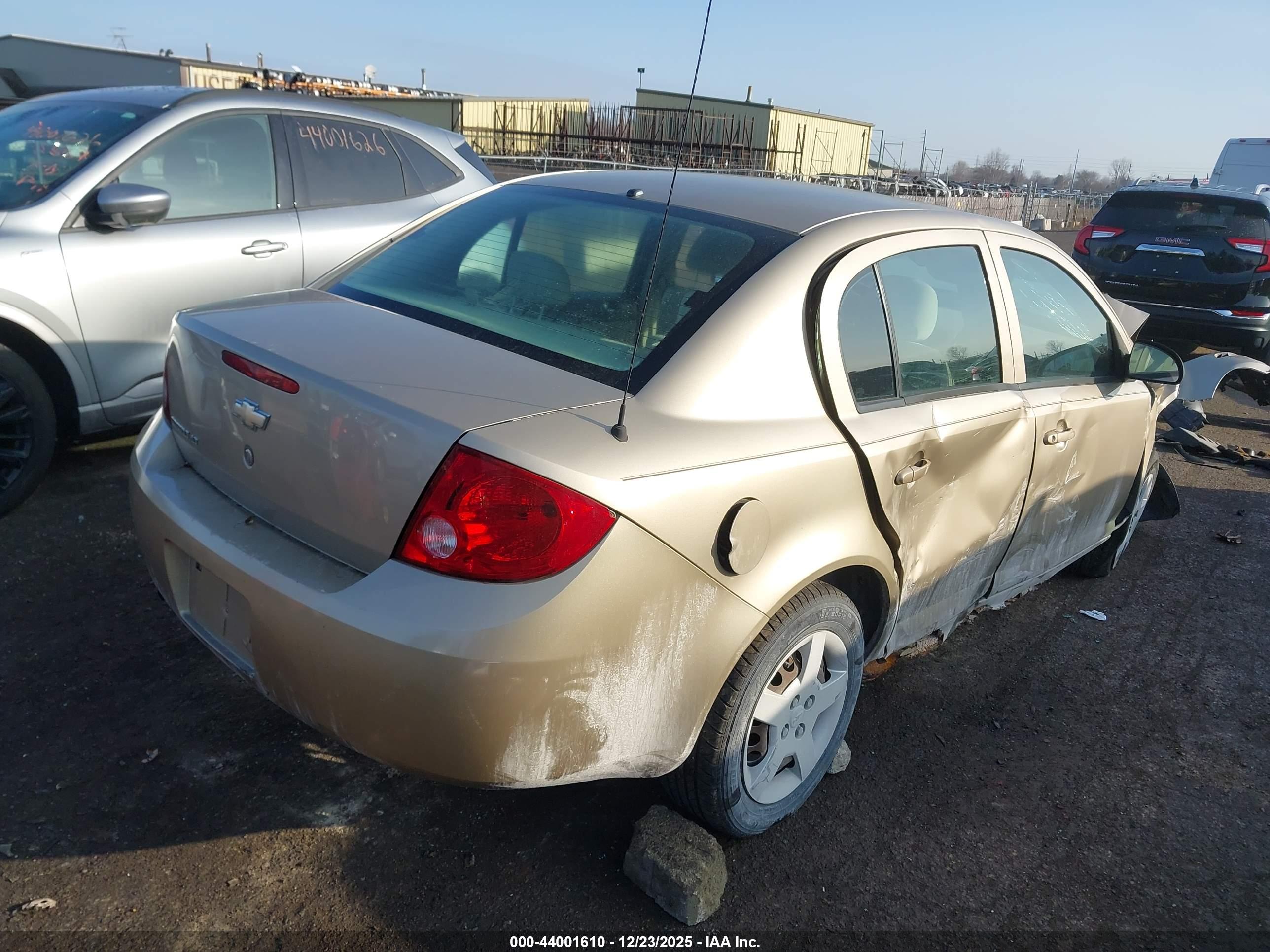 CHEVROLET COBALT image 4