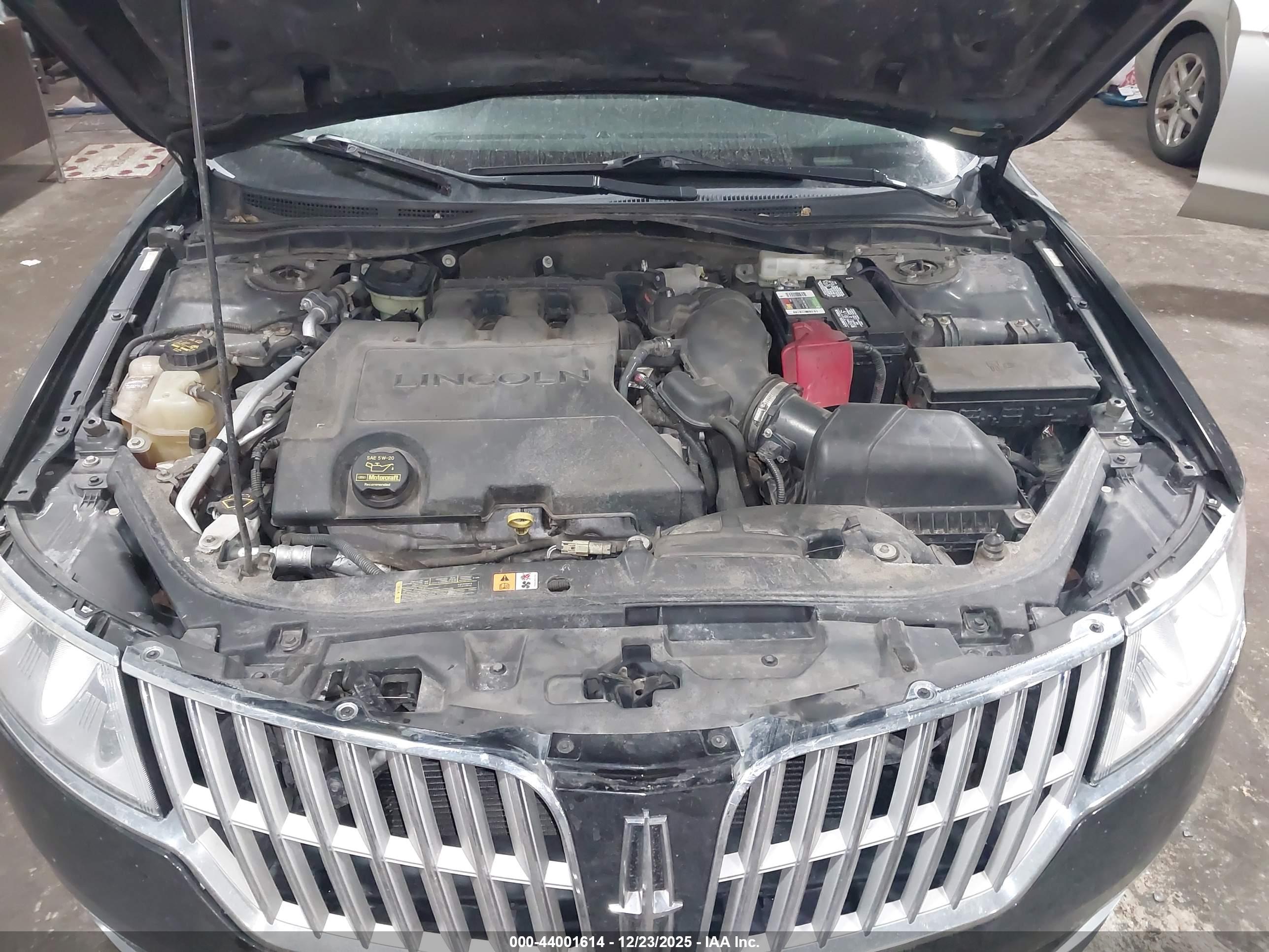 LINCOLN MKZ image 10