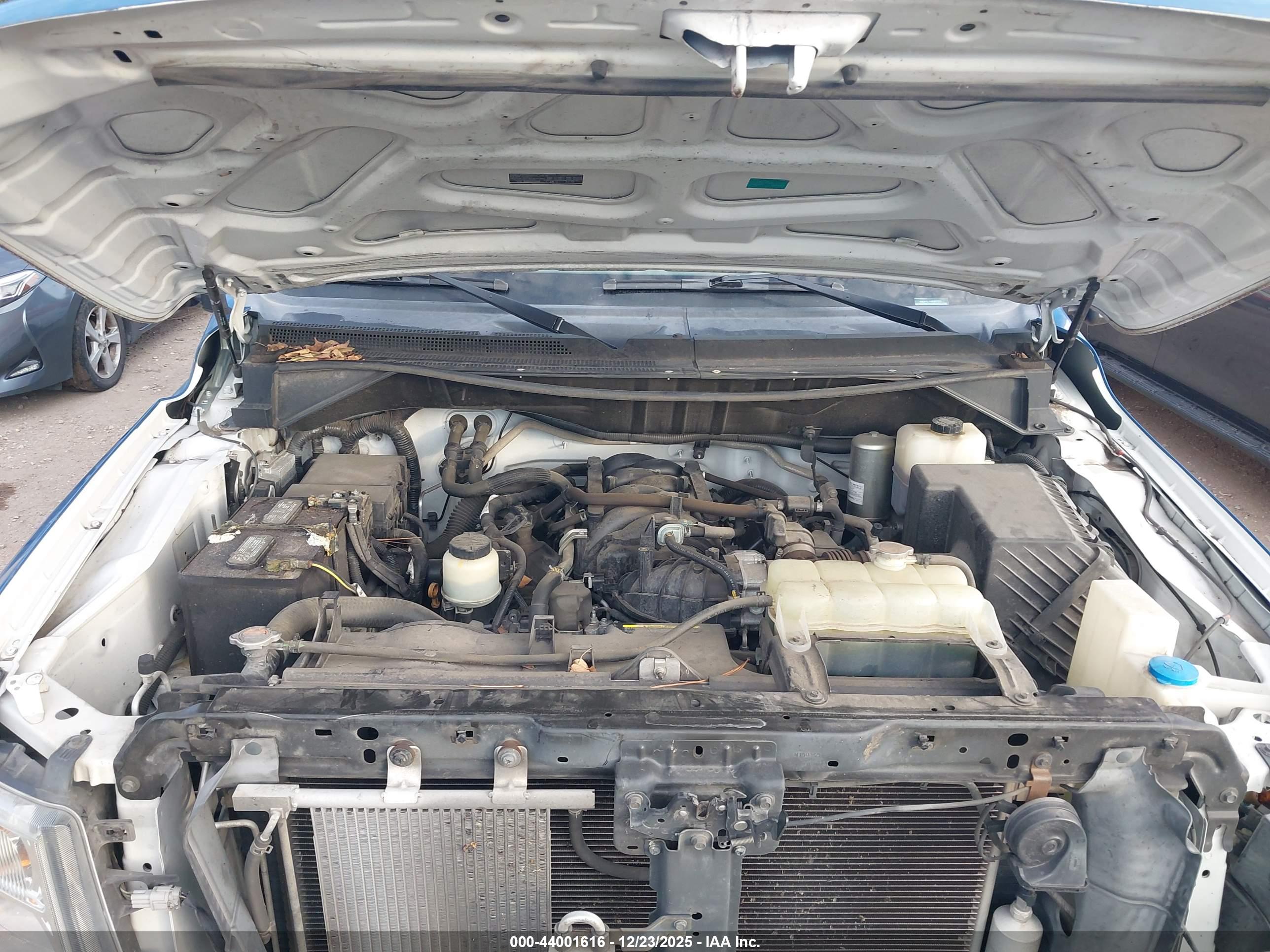 NISSAN NV image 10