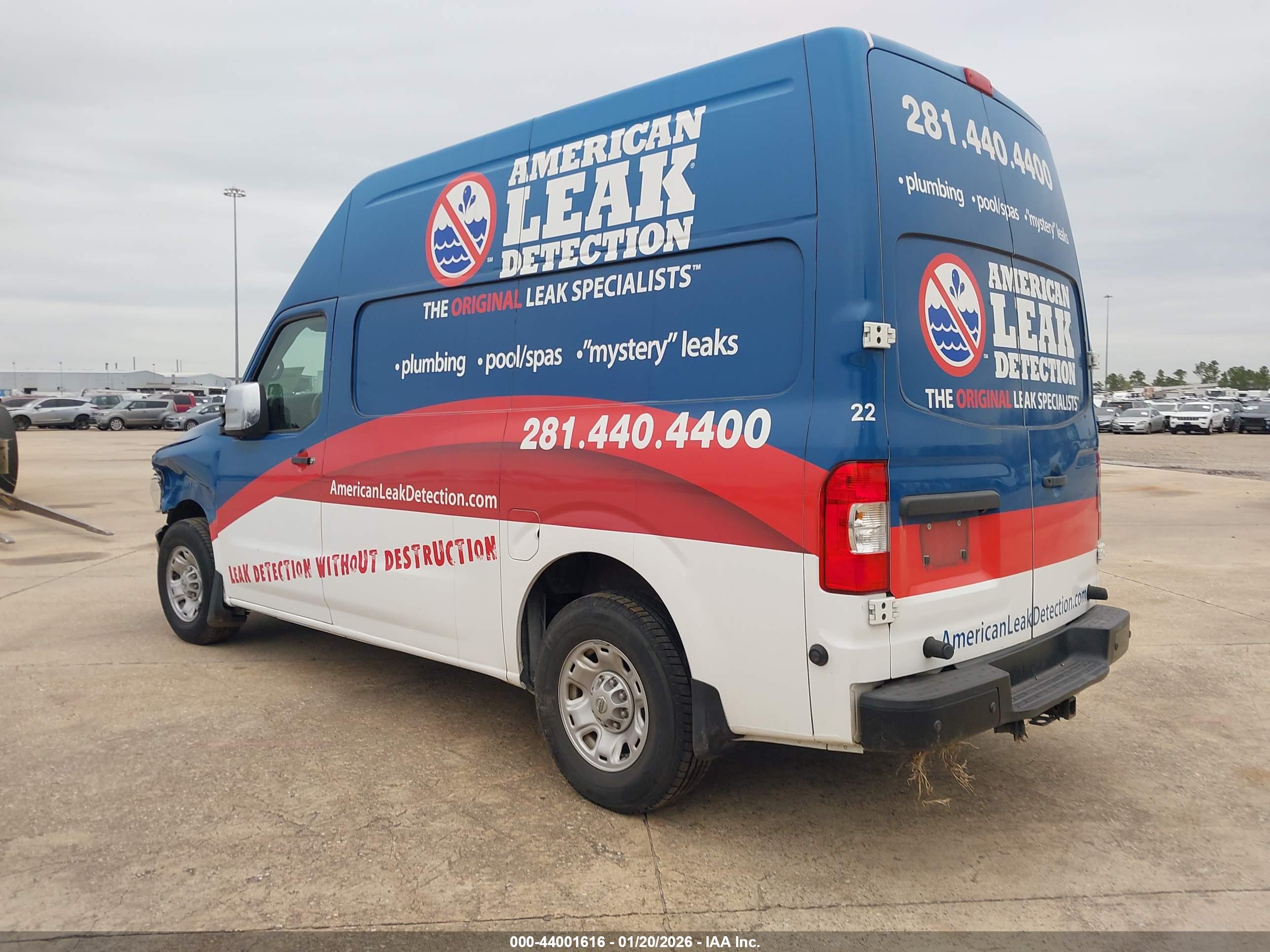 NISSAN NV image 3