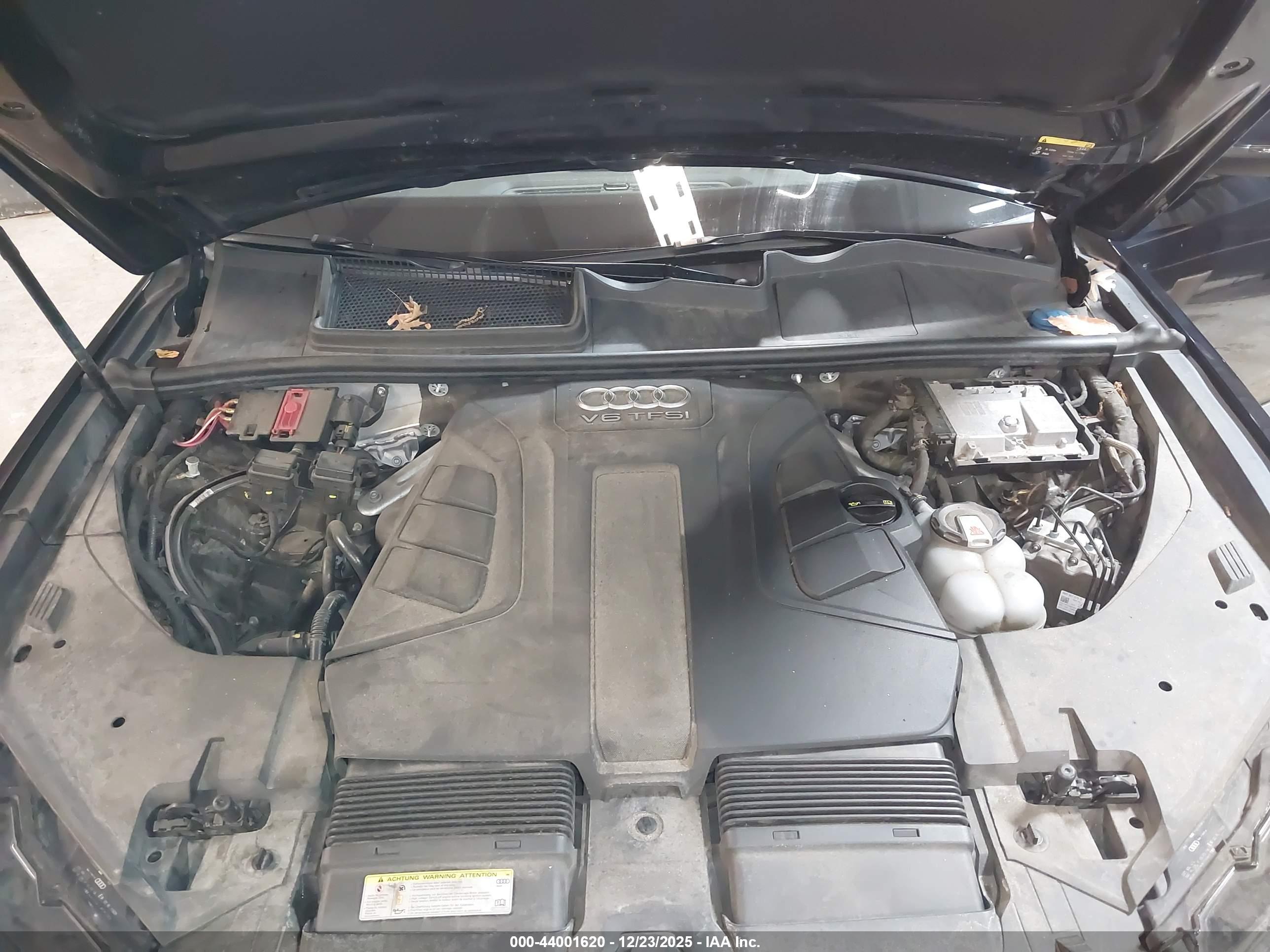 AUDI Q7 image 10
