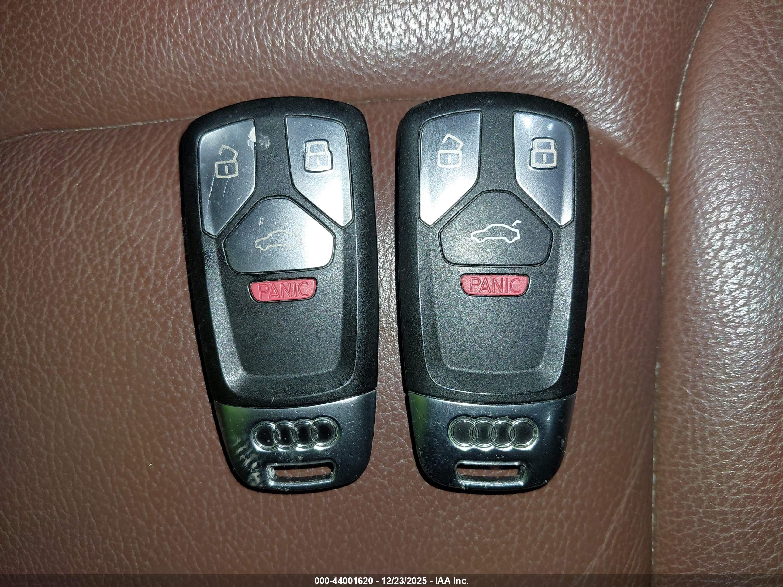 AUDI Q7 image 11
