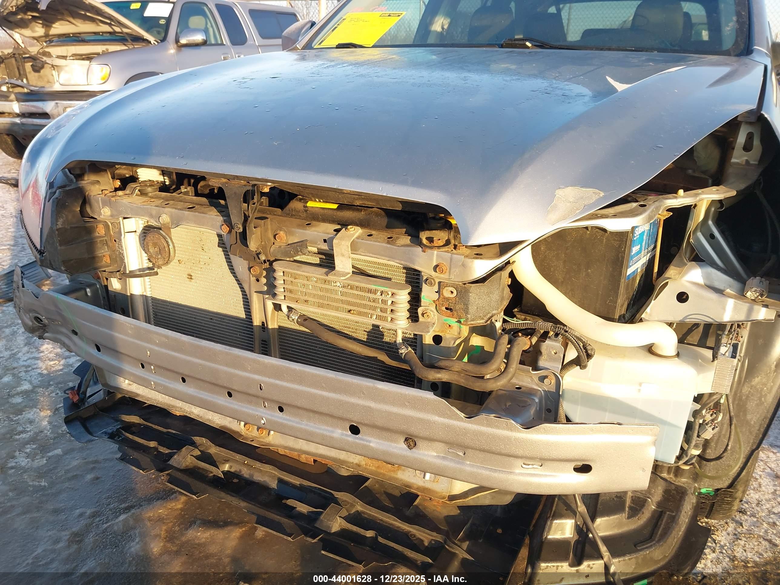 SUBARU OUTBACK image 6