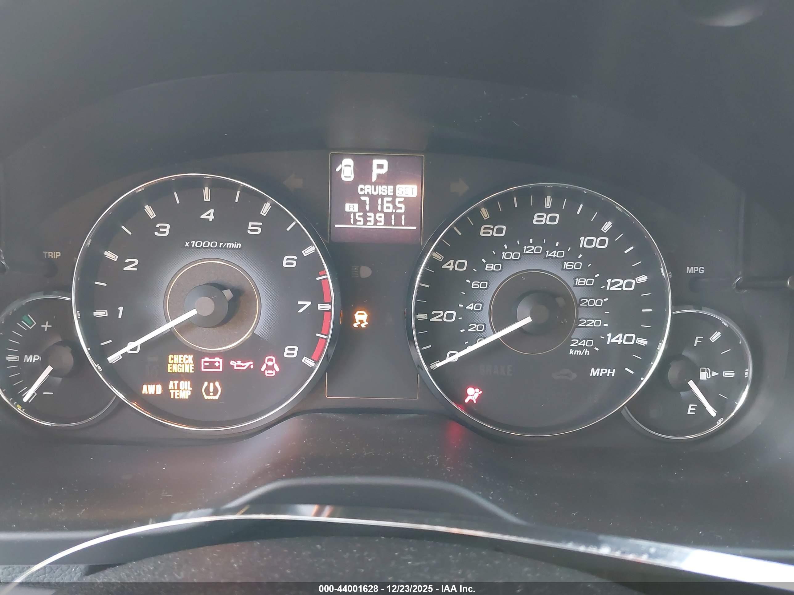 SUBARU OUTBACK image 7