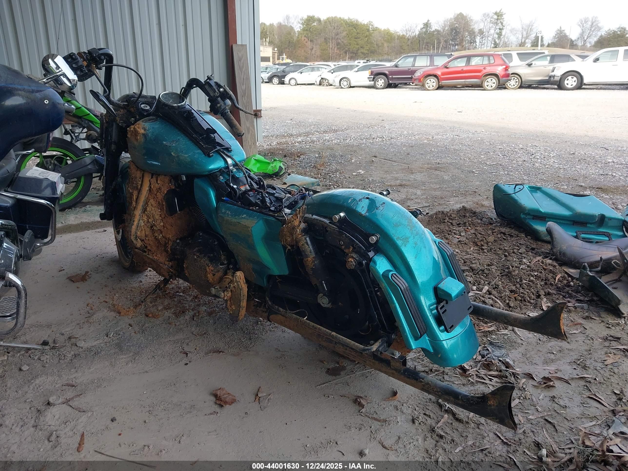 HARLEY-DAVIDSON FLHR image 3