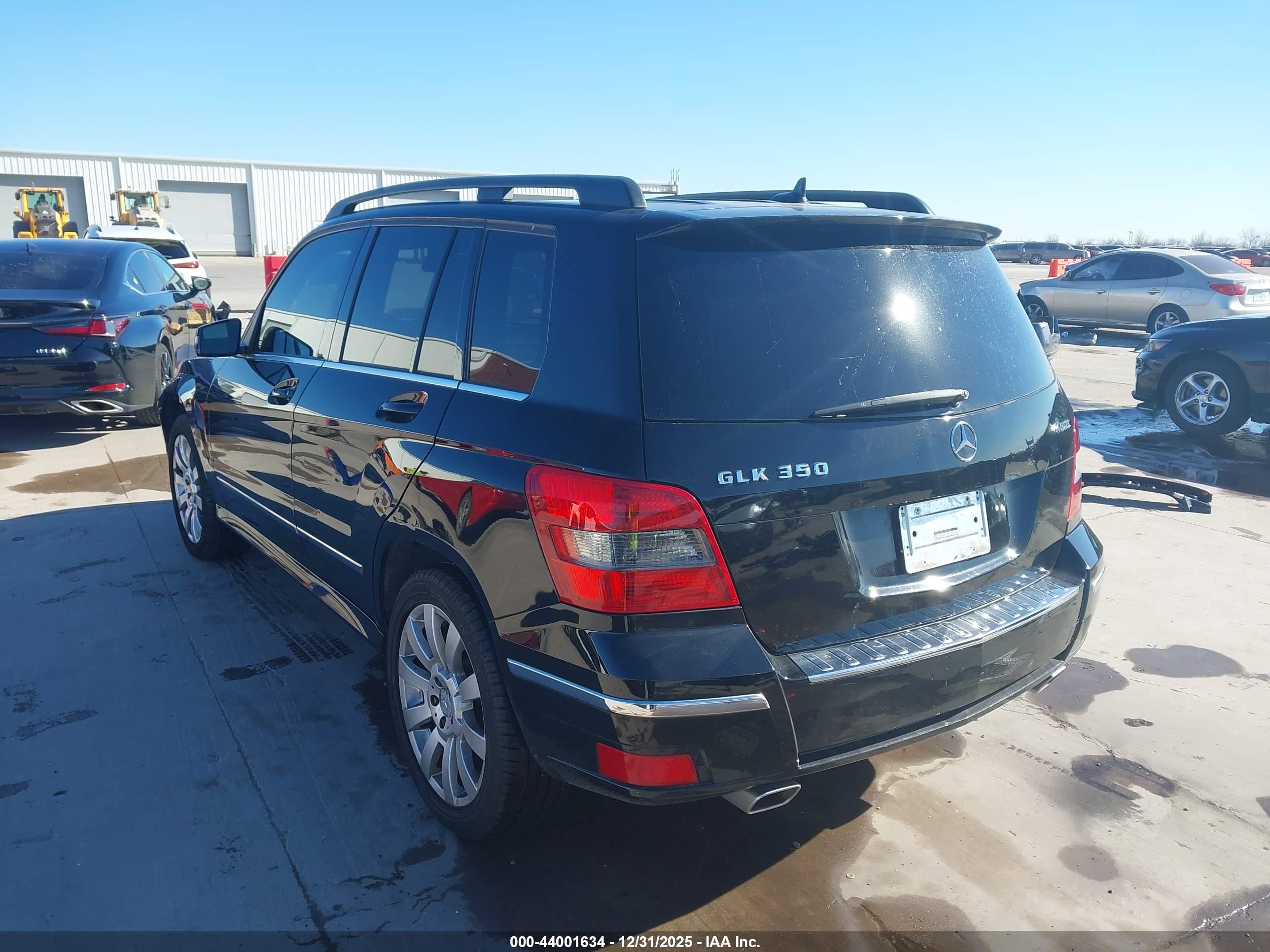 MERCEDES-BENZ GLK image 3