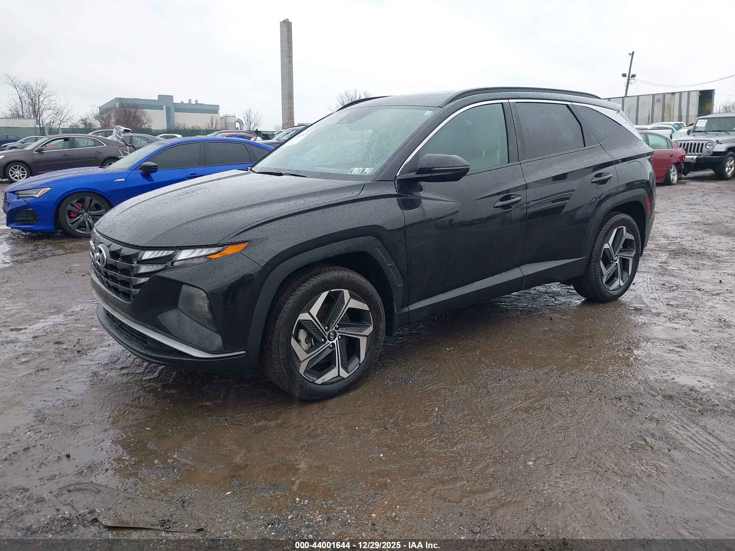 HYUNDAI TUCSON image 2