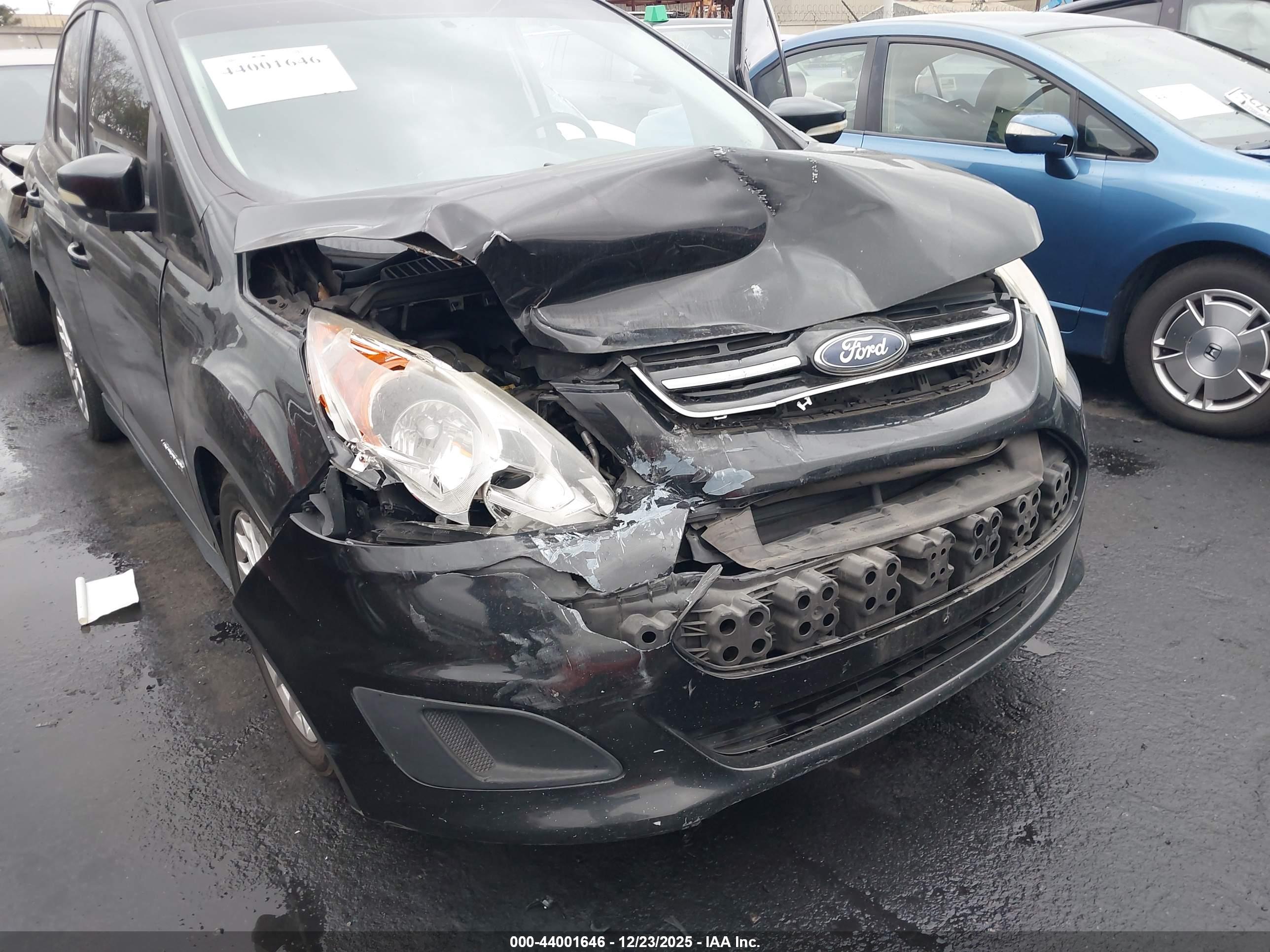 FORD C-MAX image 6