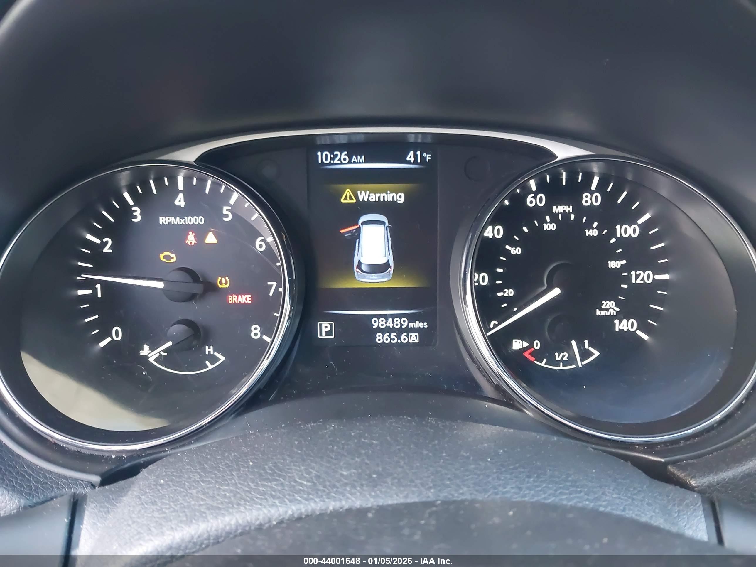 NISSAN ROGUE image 7
