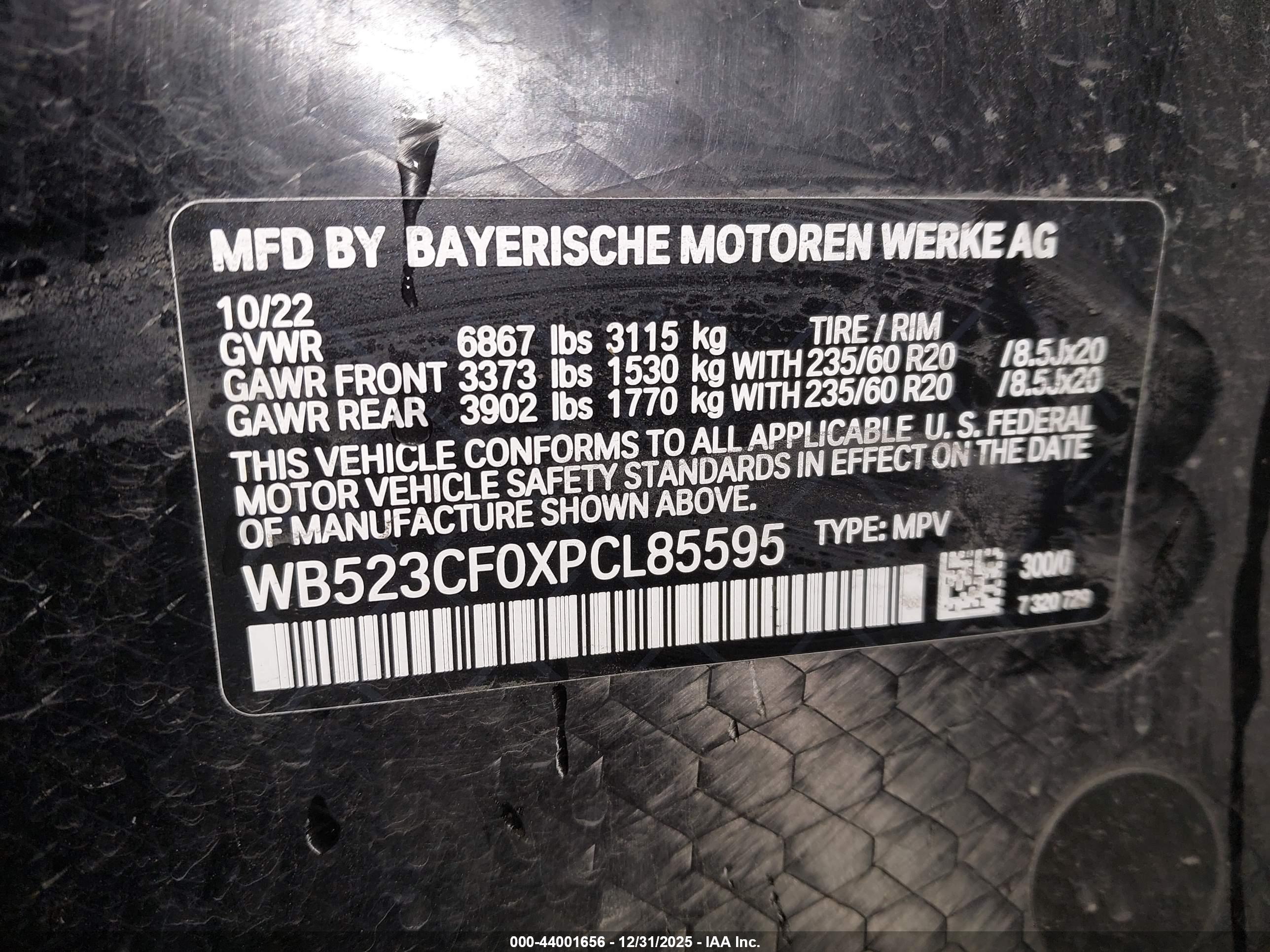 BMW IX image 9