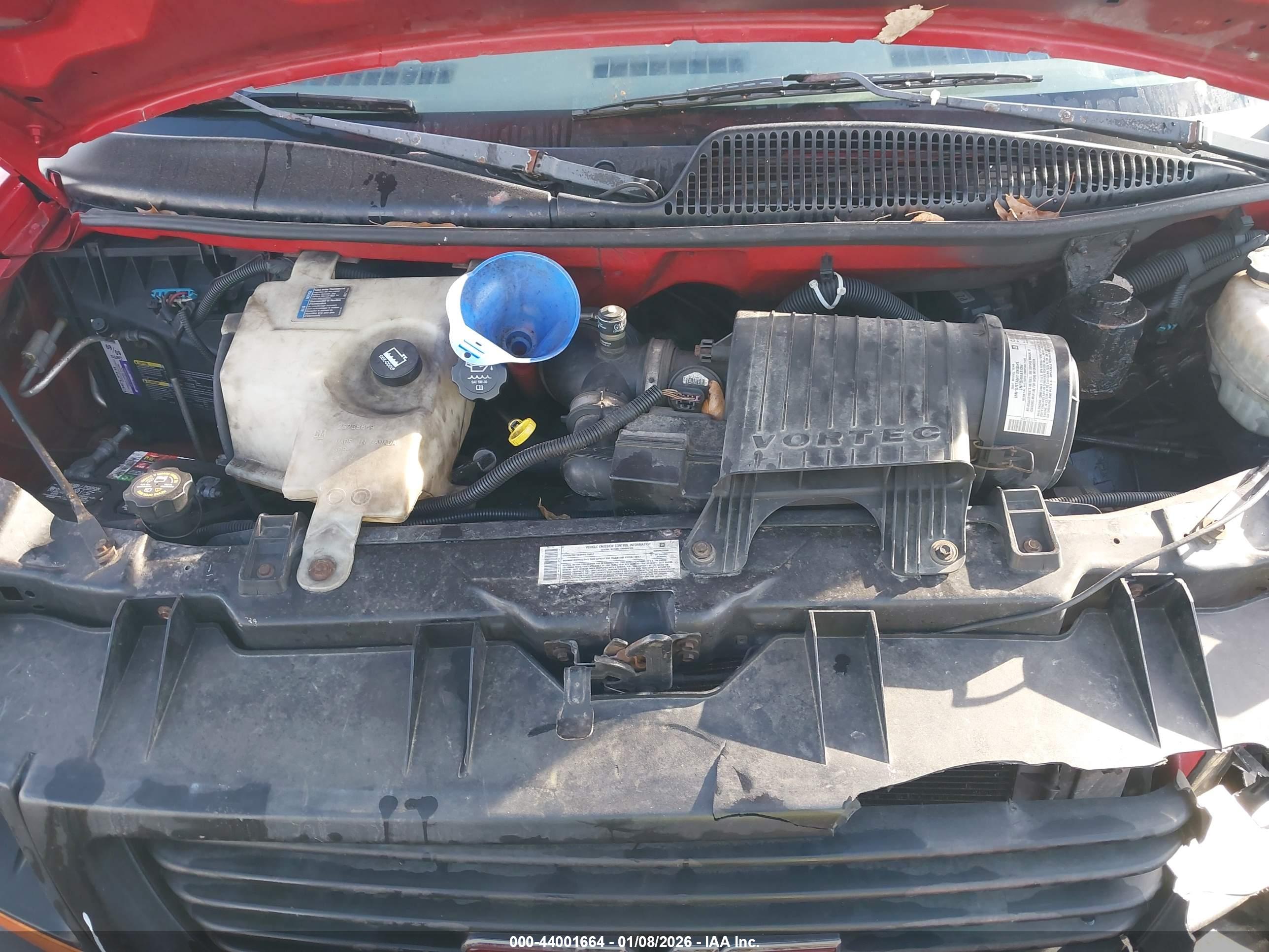 CHEVROLET EXPRESS image 10