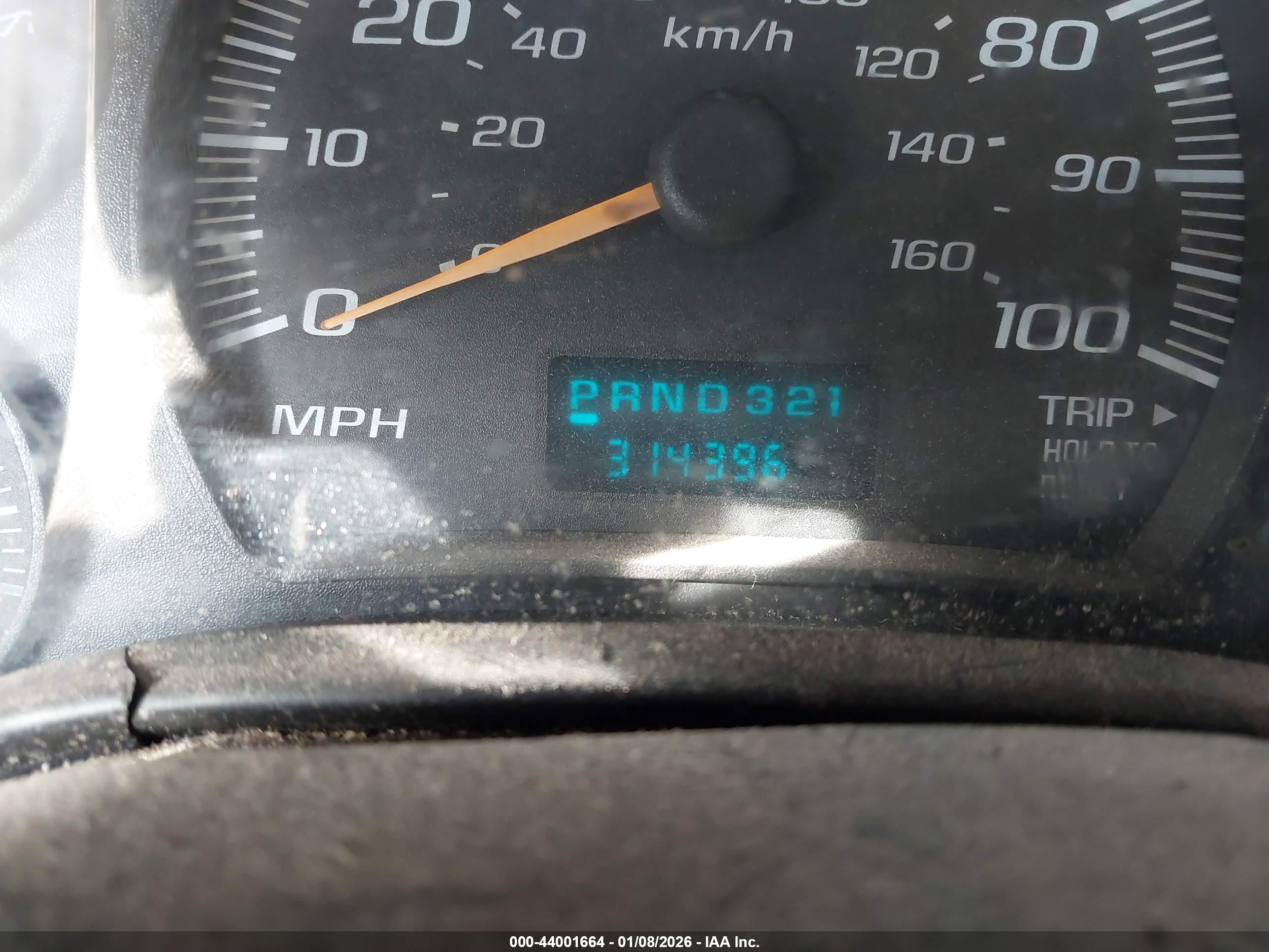 CHEVROLET EXPRESS image 7